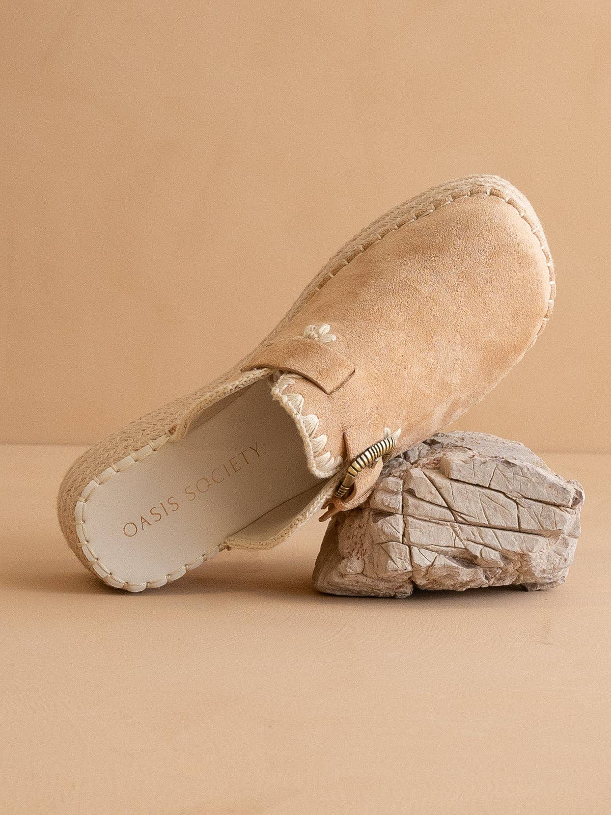 The Edith | Almond Clog