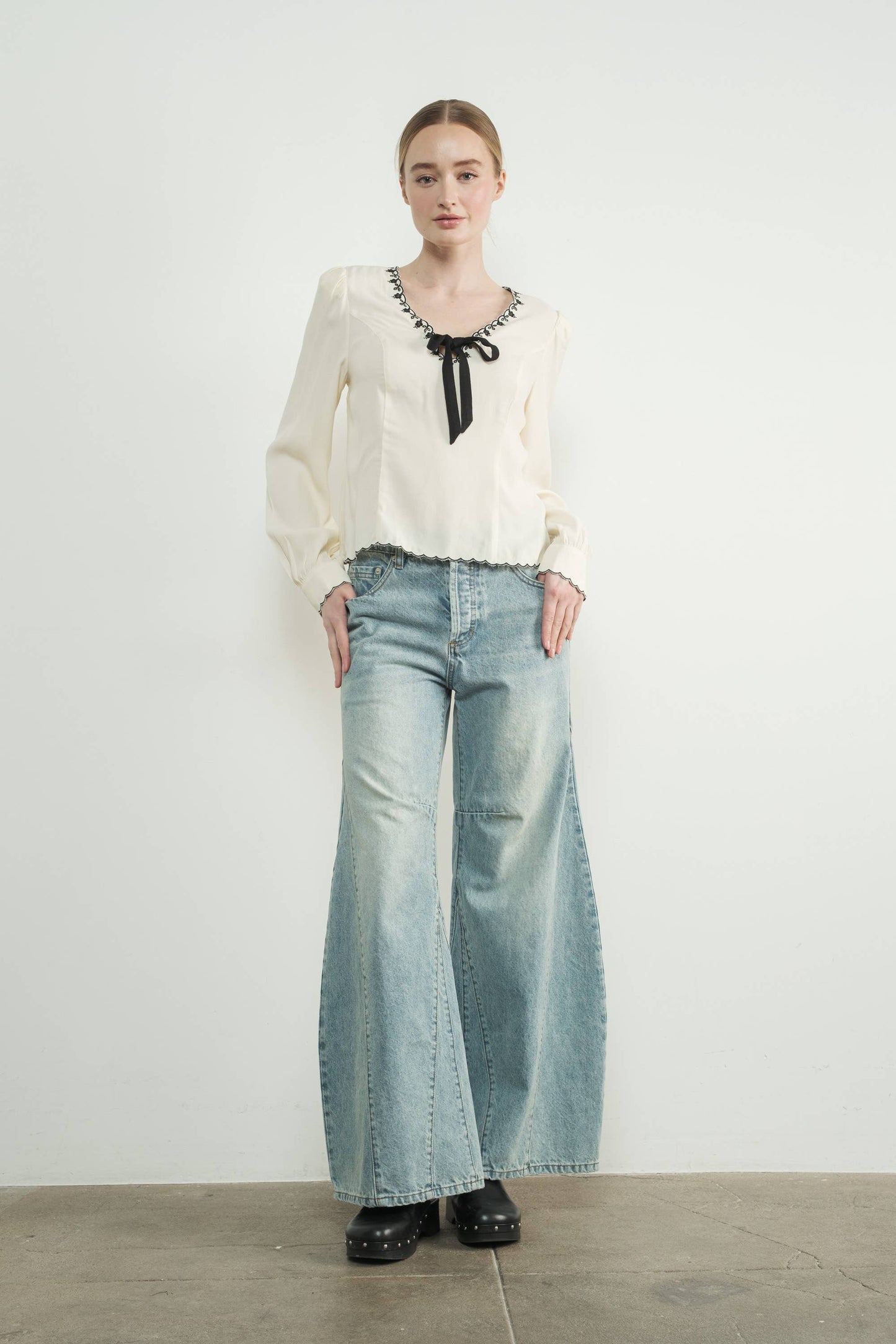 Vintage Washed Low-Rise Jeans