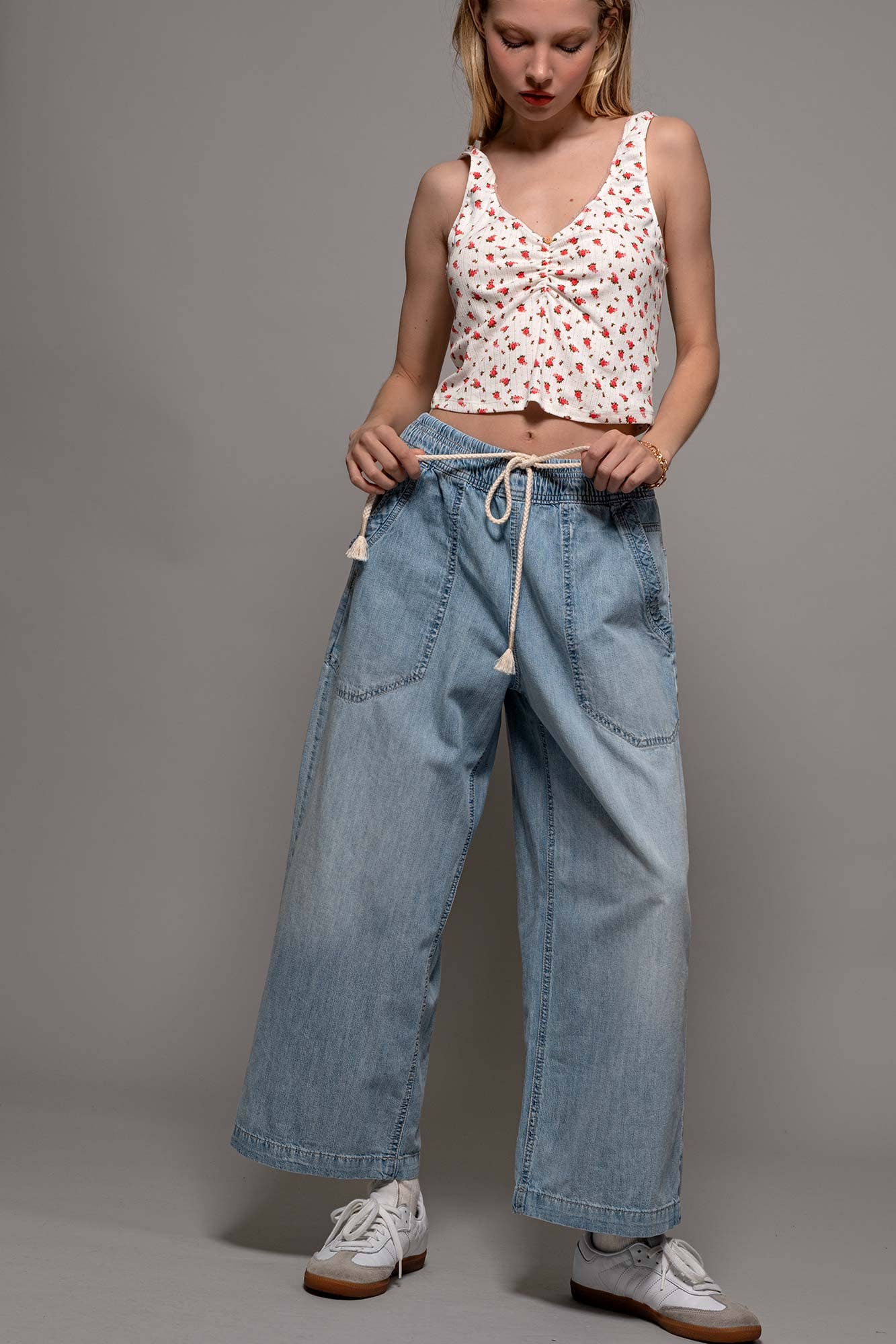 Coastal Breeze Wide-Leg Cropped Denim Pants