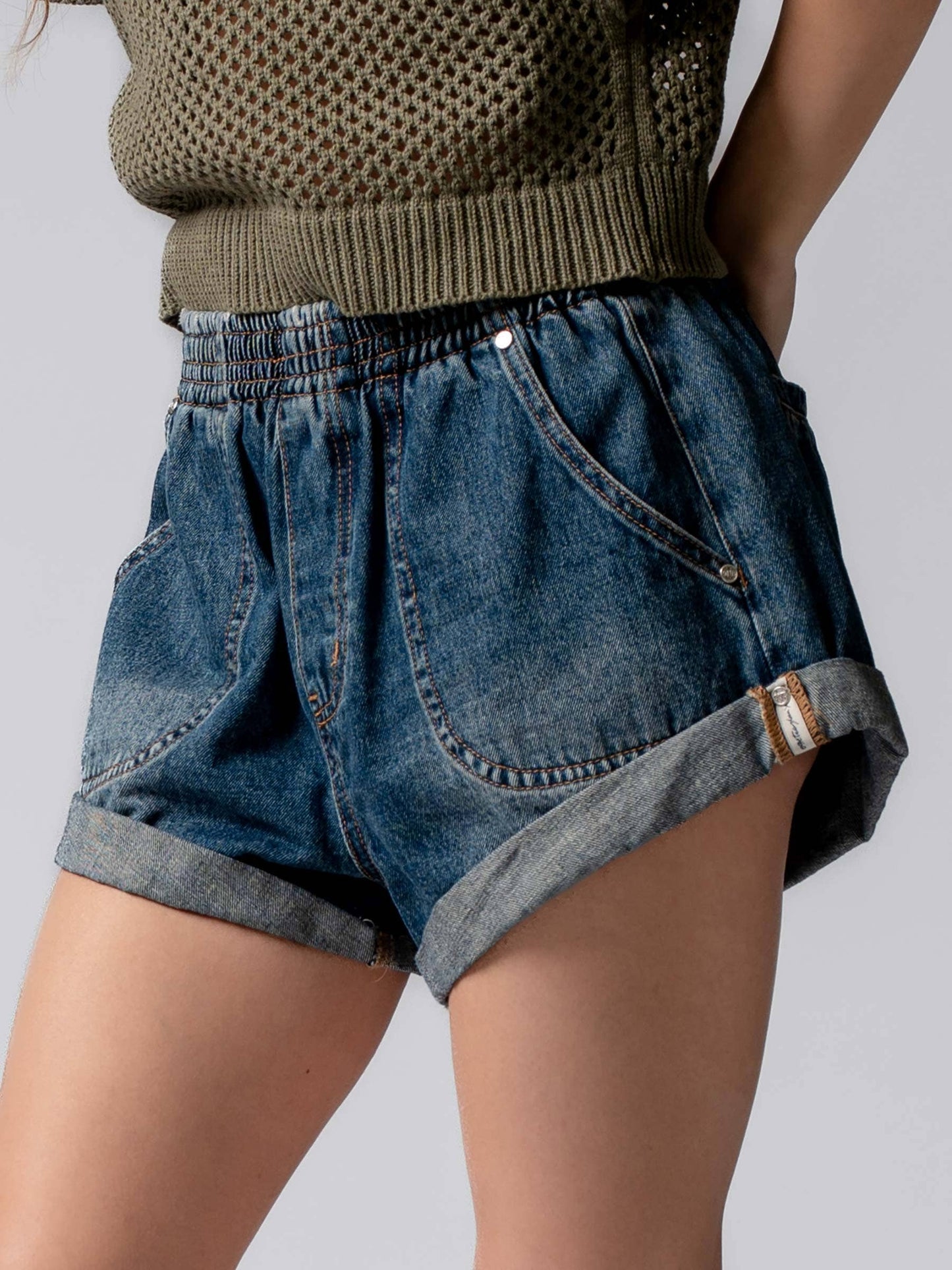 Spring Elastic Waist Cuffed Print Shorts