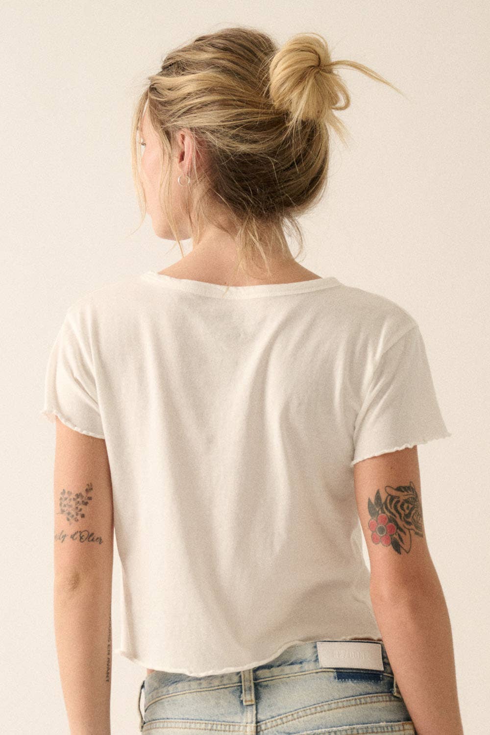 "My Own Muse" Vintage Wash Cropped Graphic Tee