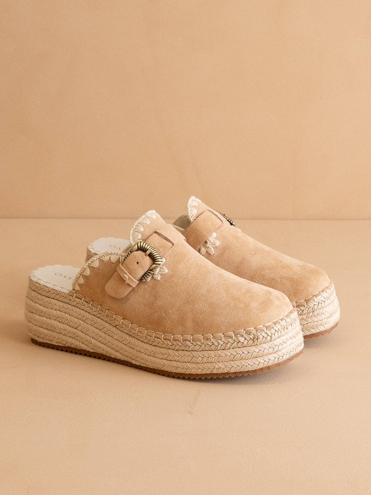 The Edith | Almond Clog