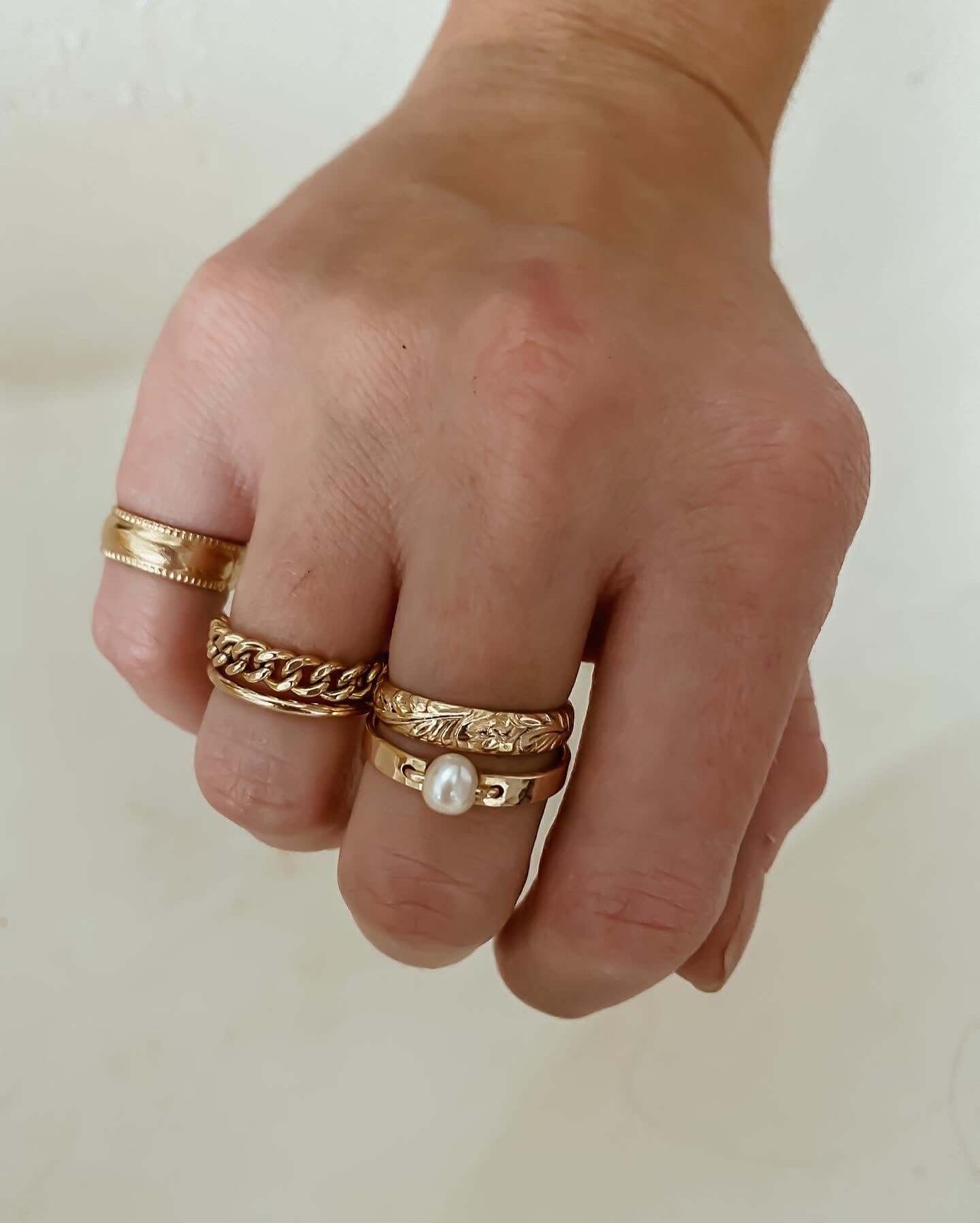 Floral Band Gold Filled