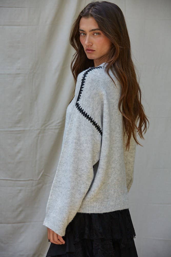 W2283 | Knit Sweater Stitch Detailed Crew Neck Pullover
