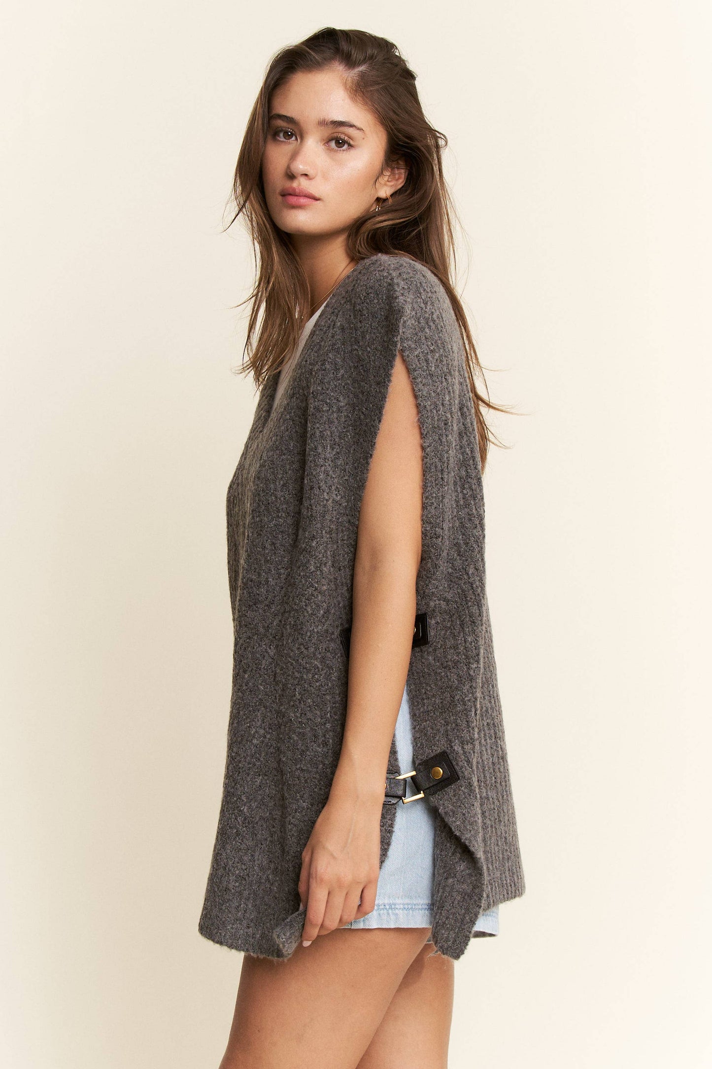Oversized Sweater Vest