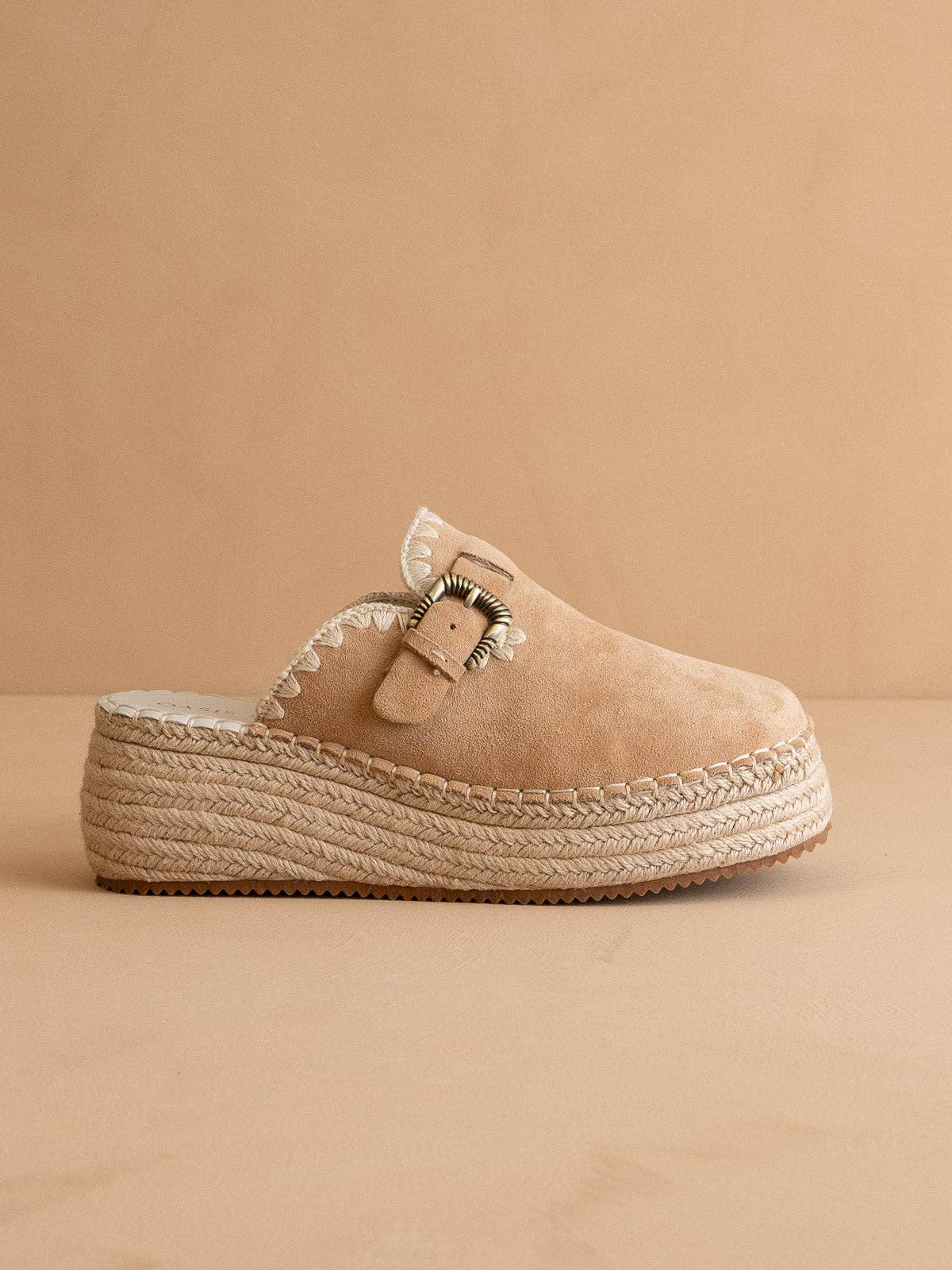 The Edith | Almond Clog