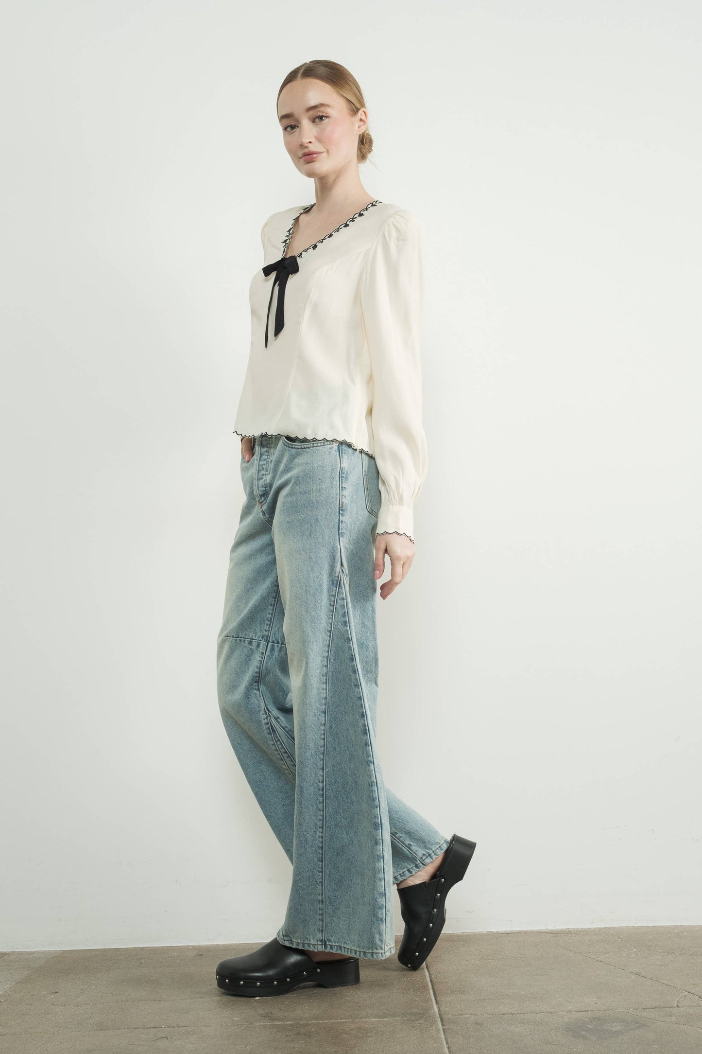 Vintage Washed Low-Rise Jeans