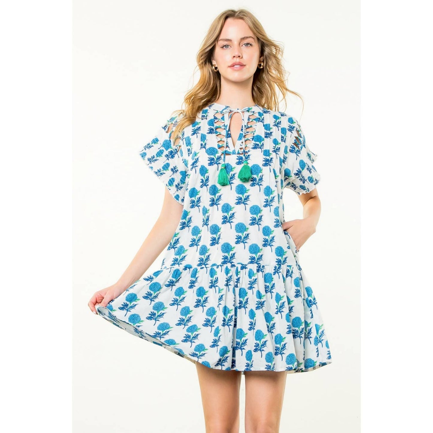 Short Sleeve Tassel Tie Floral Dress