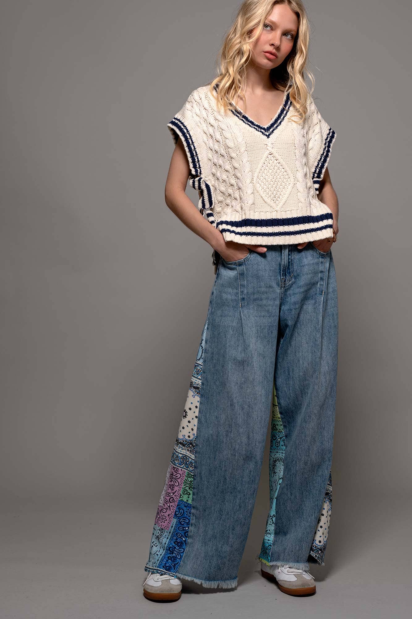Paisley Bandana Print Wide-Leg Denim Jeans