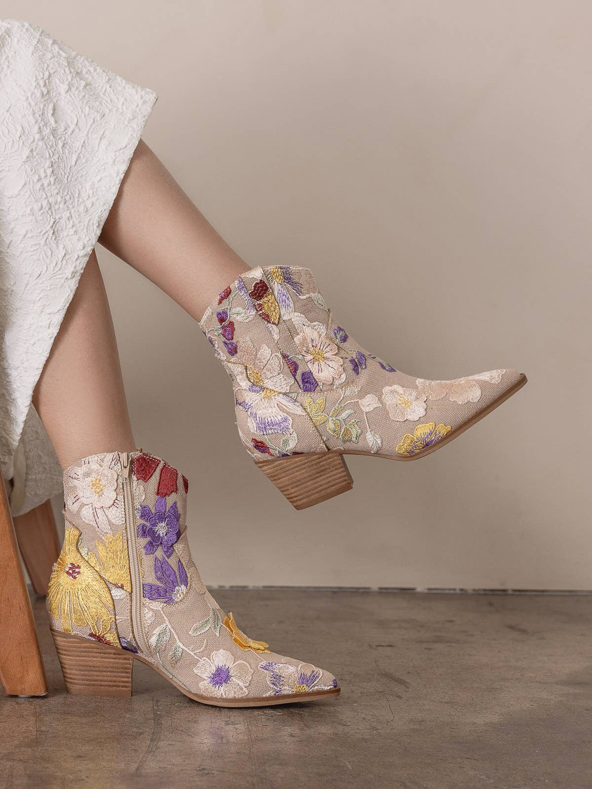 The Wanda | Taupe Western Boot