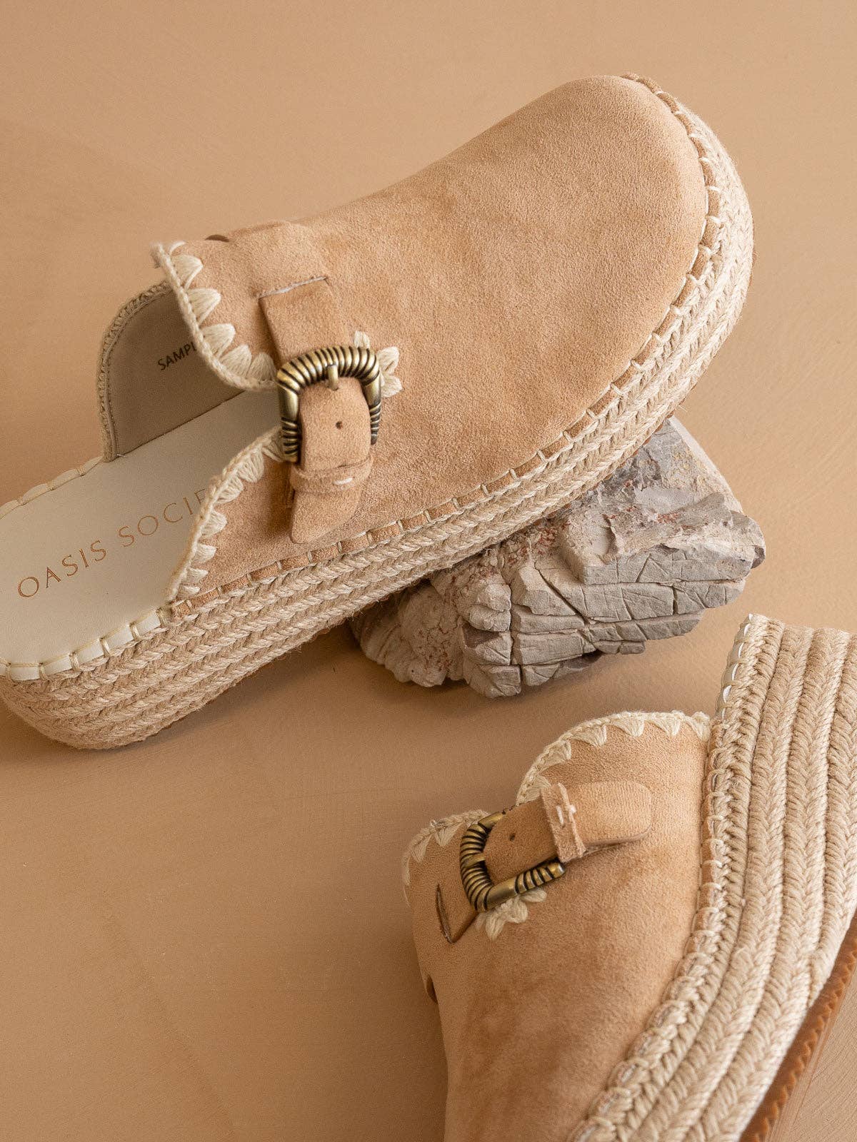 The Edith | Almond Clog