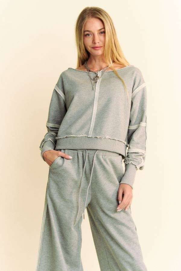 Raw Edge Outseam Sweatshirt