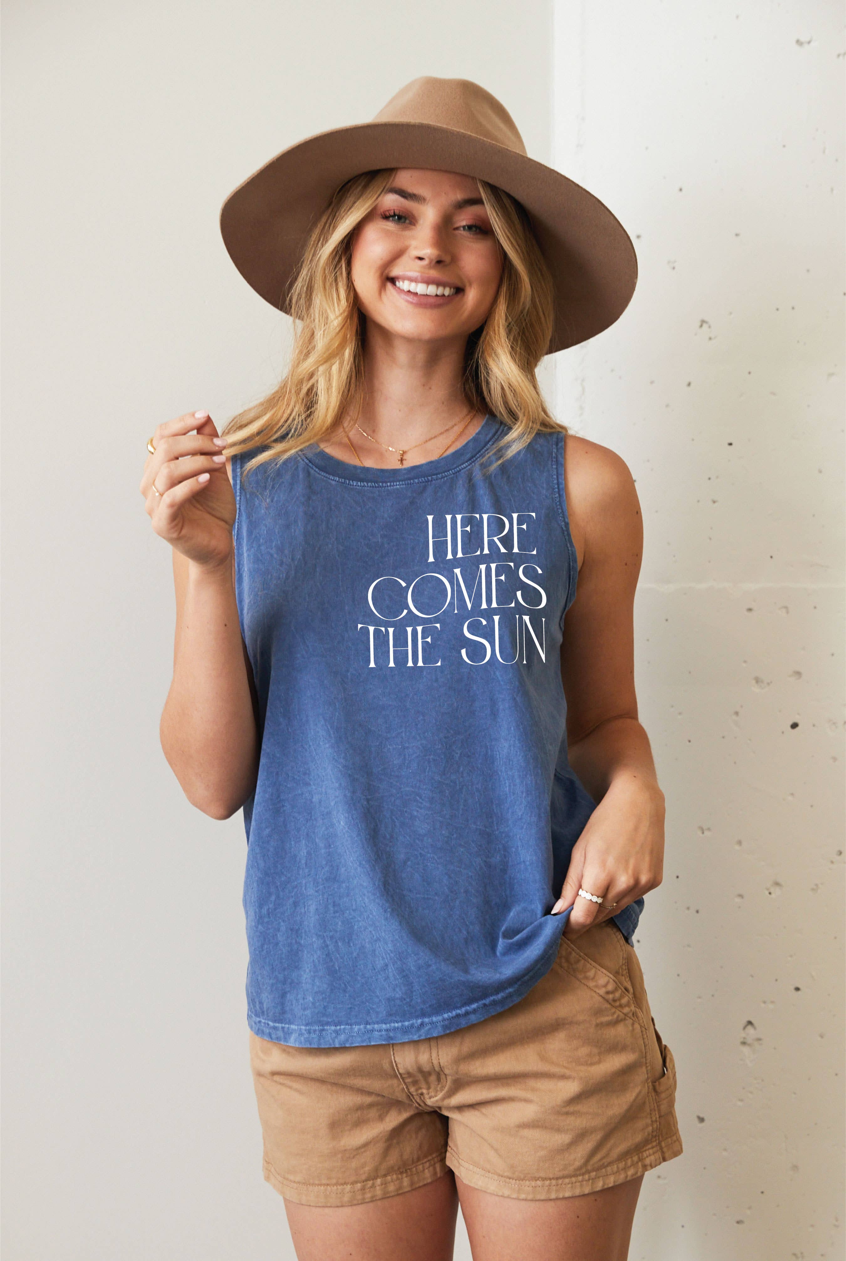 "HERE COMES THE SUN" Mineral Graphic Tank Top