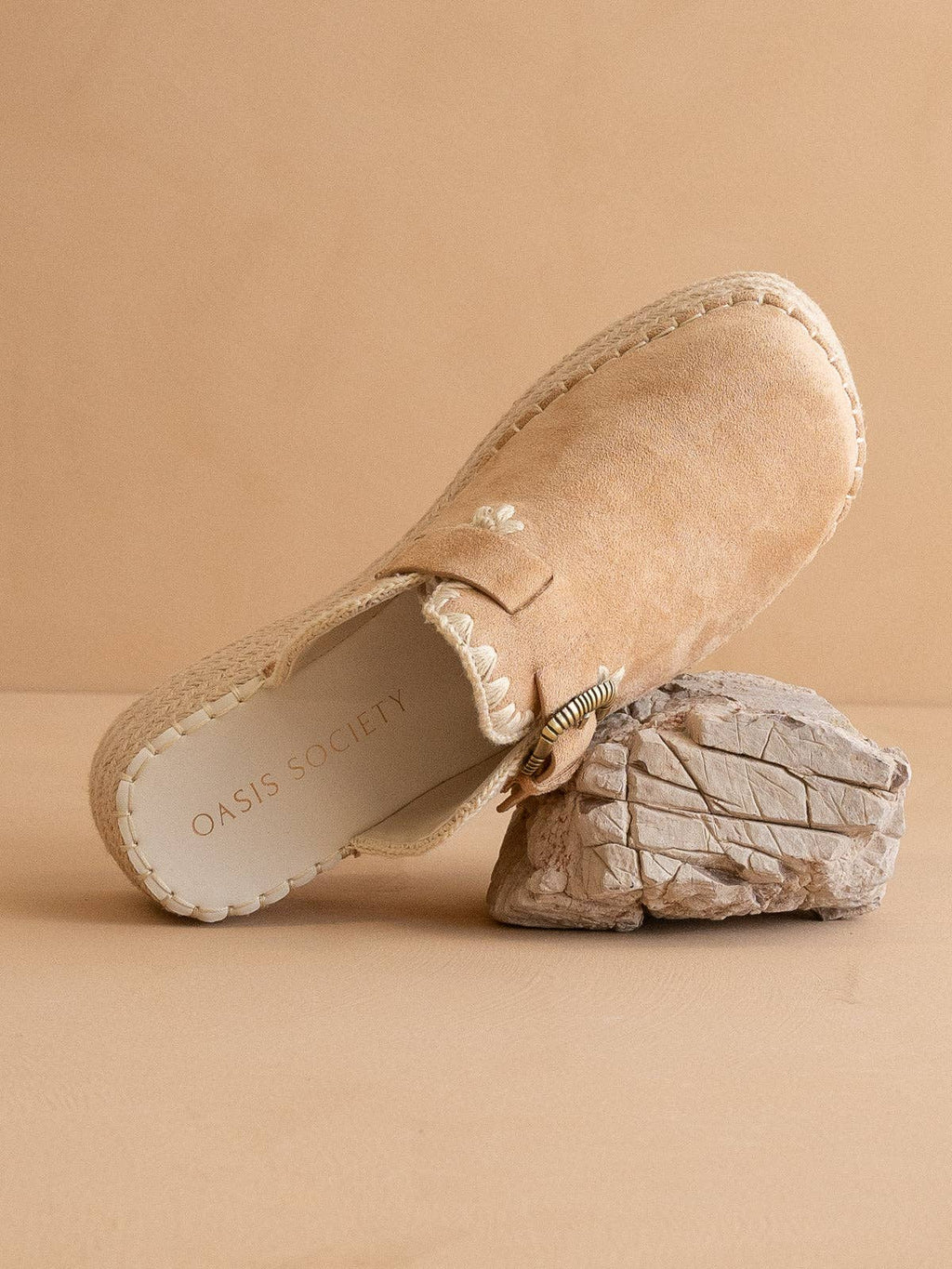 The Edith | Almond Clog