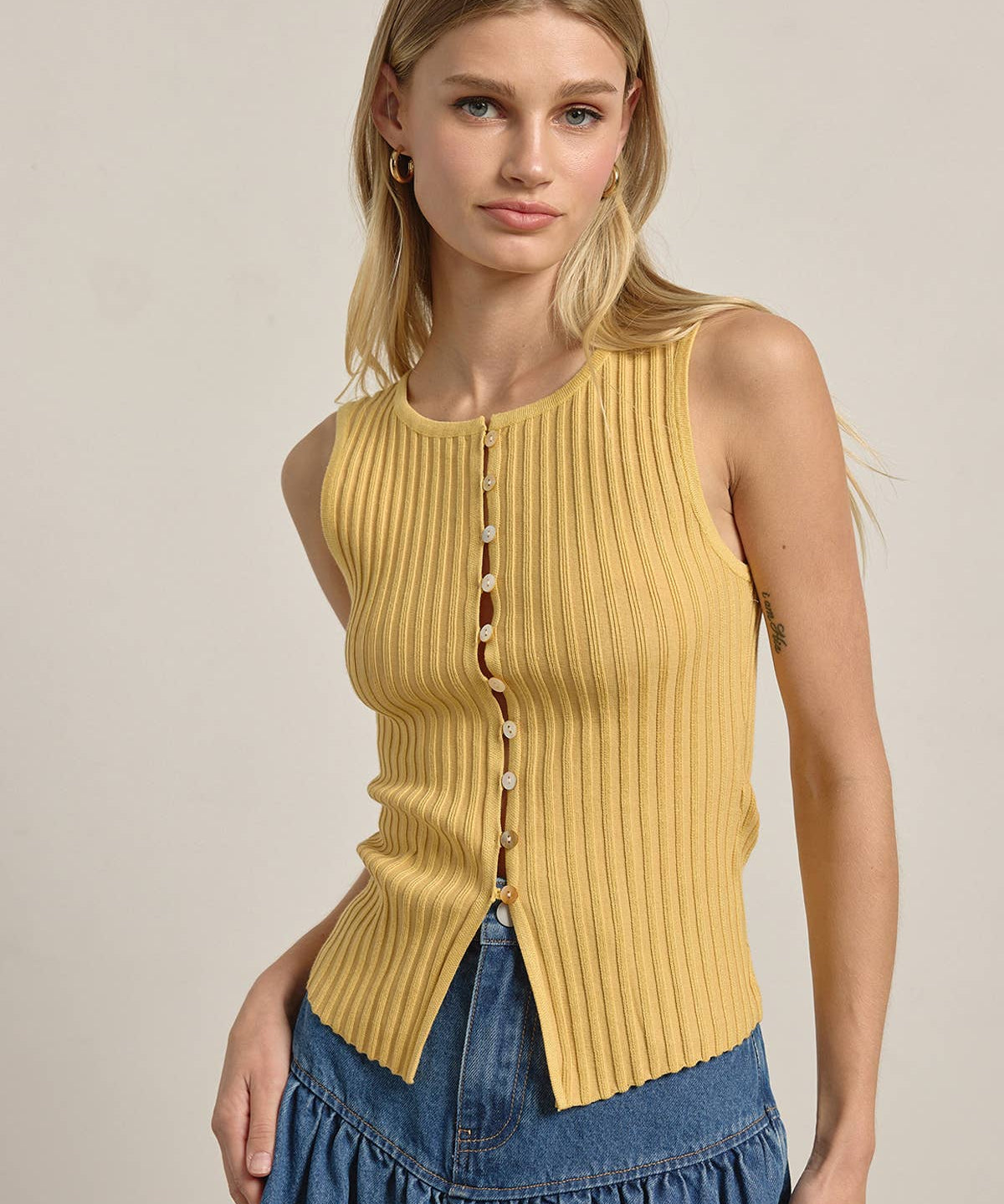 Slim Knit Sleeveless Button Top - RTK1016