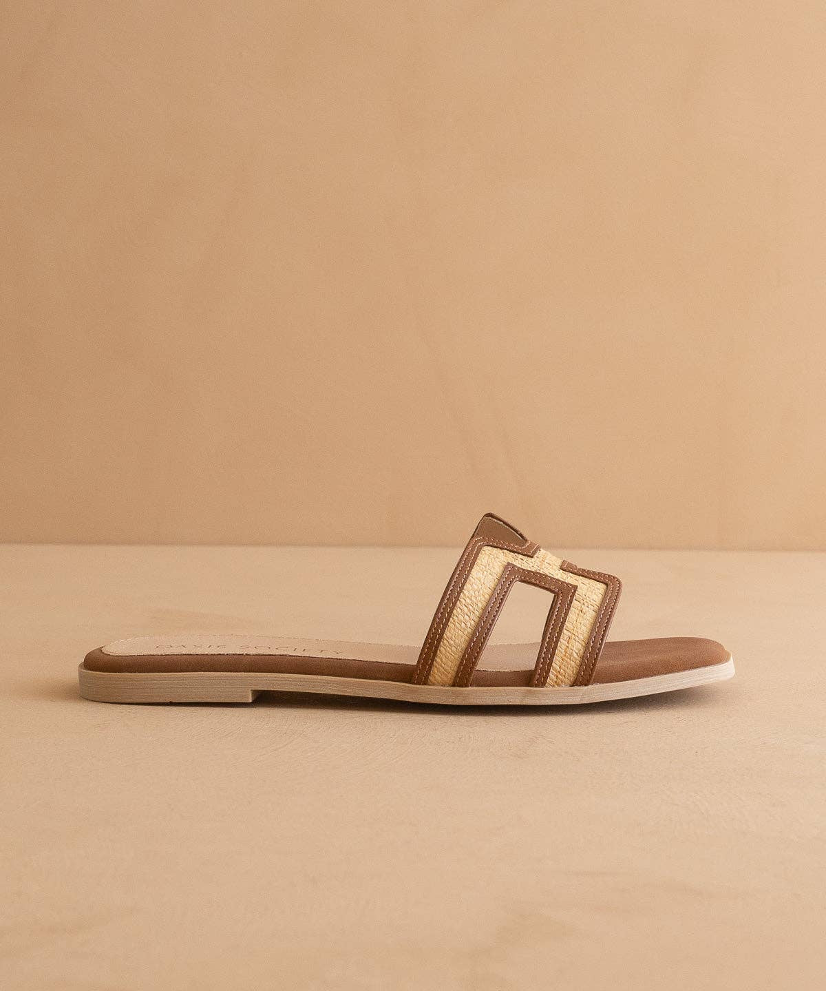 The Ena | Brown H Cutout Raffia Slide