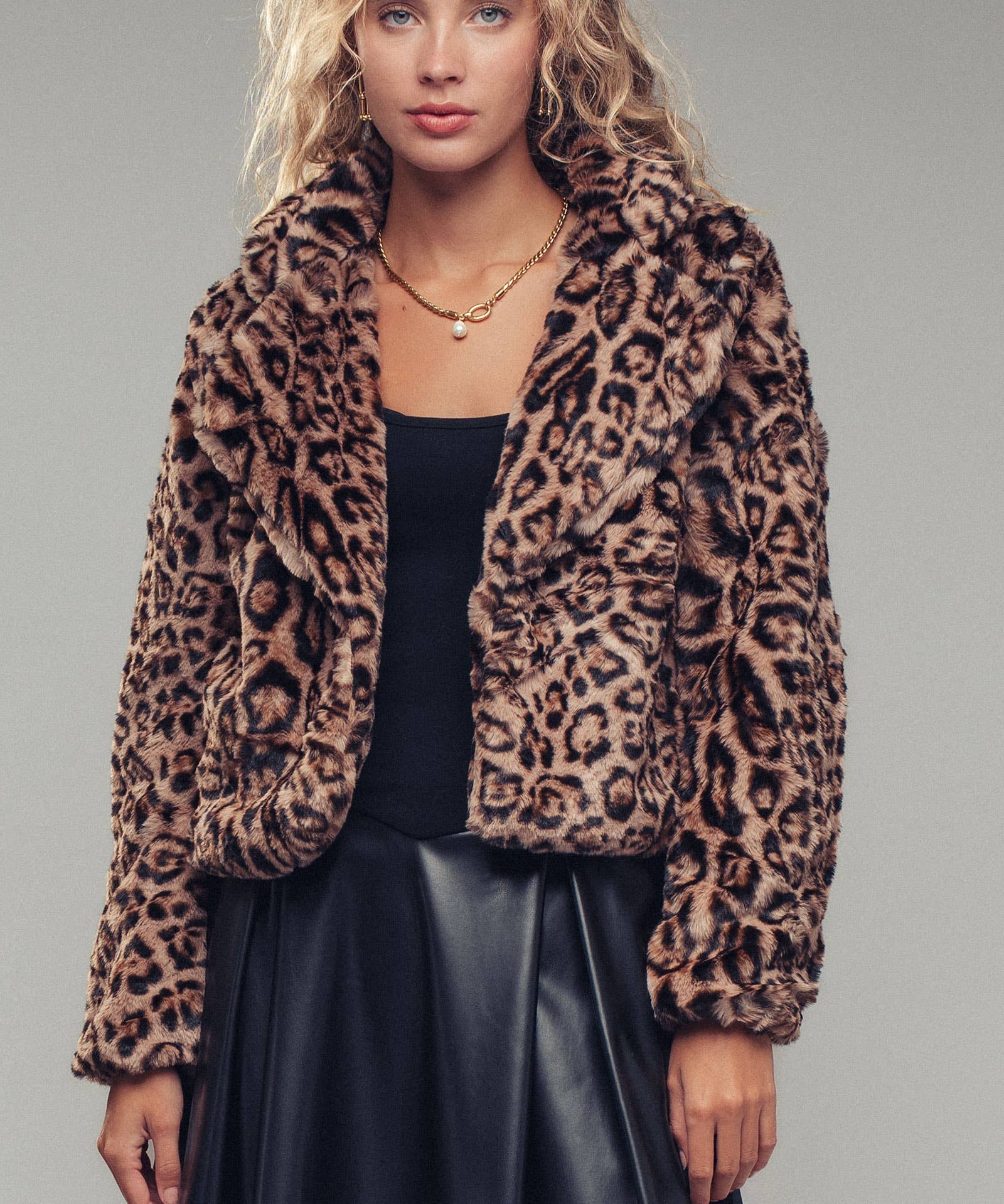 Cropped Faux Fur Leopard Print Bomber Jacket