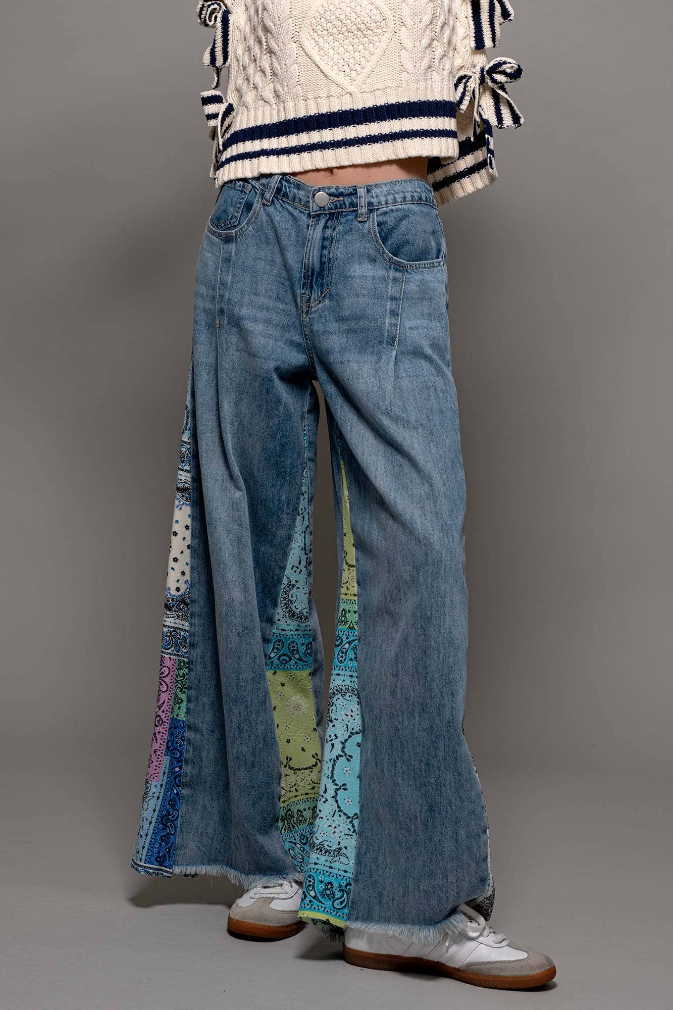 Paisley Bandana Print Wide-Leg Denim Jeans