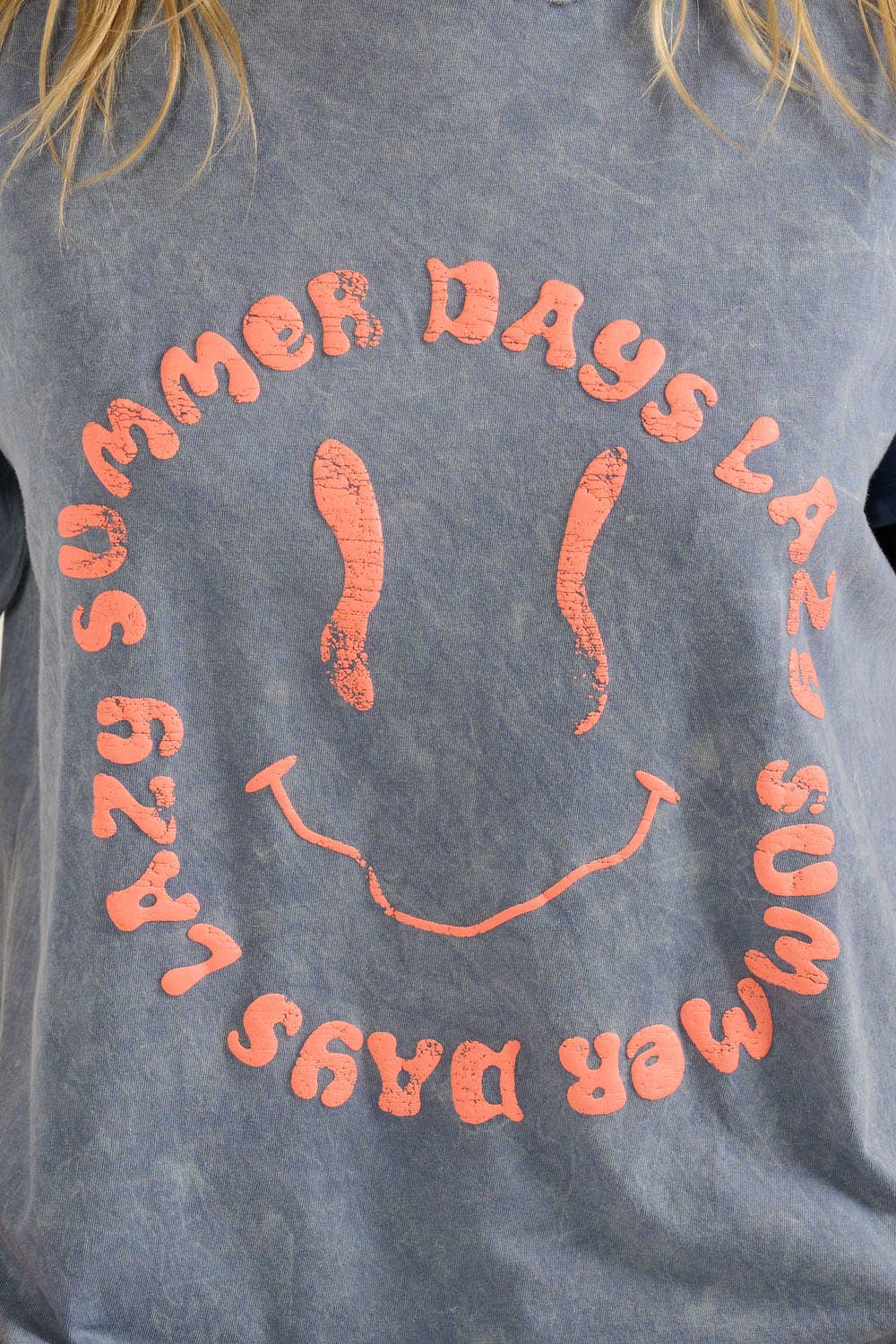 "Lazy Summer Days" Graphic Tee