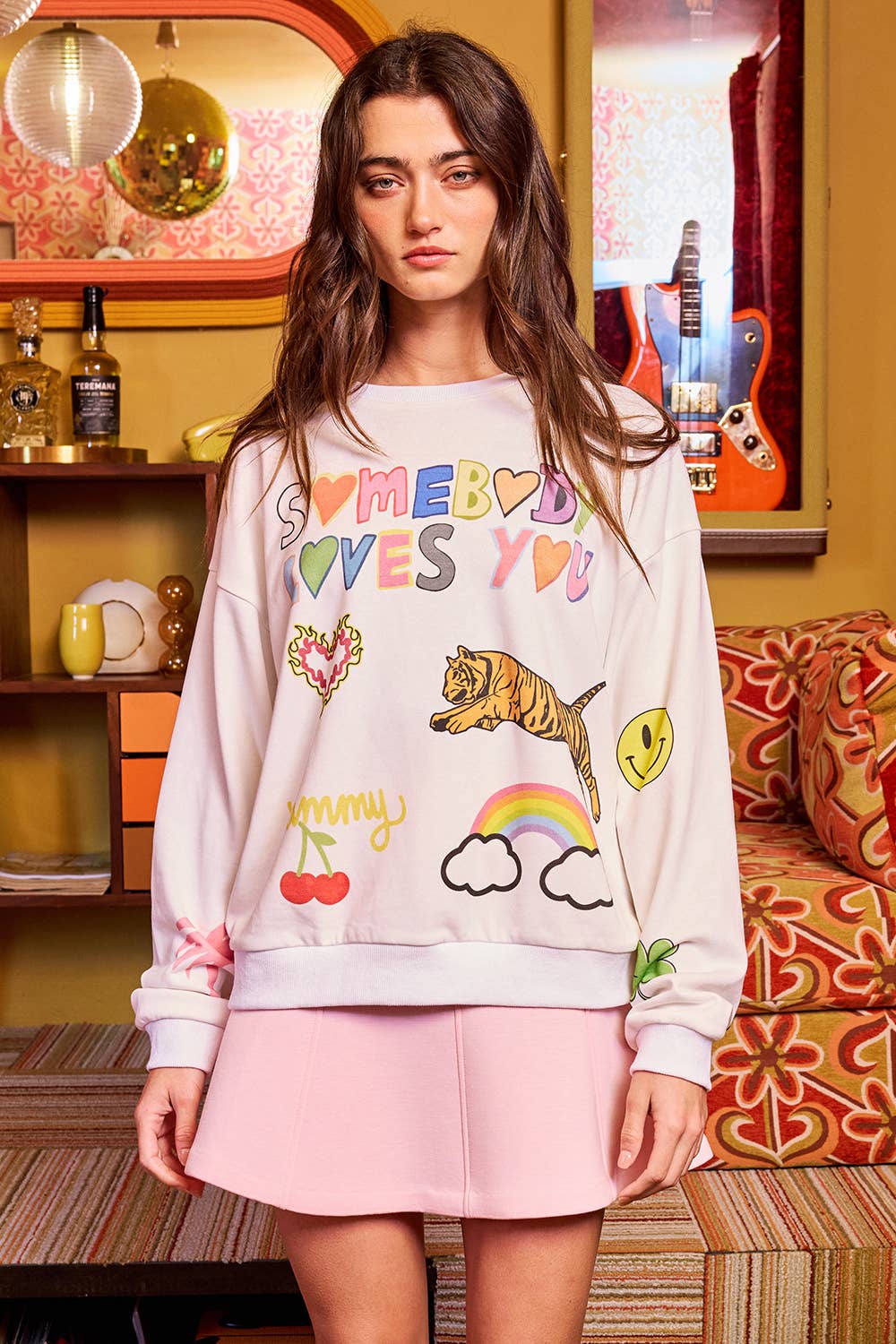 'Somebody Loves You' Graphic Sweatshirt