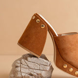The Leona | Caramel Studded Platform Heel