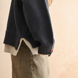 T5147   COLOR COMBO V-NECK SWEATER TOP