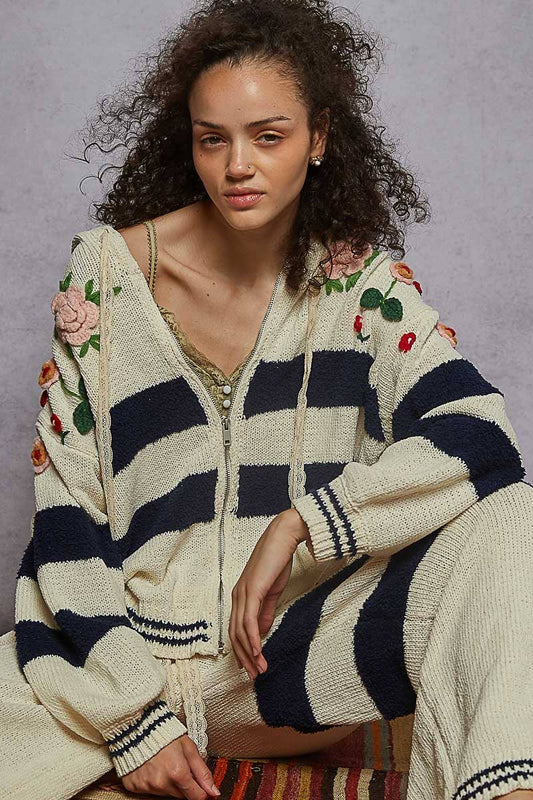 Thick Striped & Floral Zip-Up