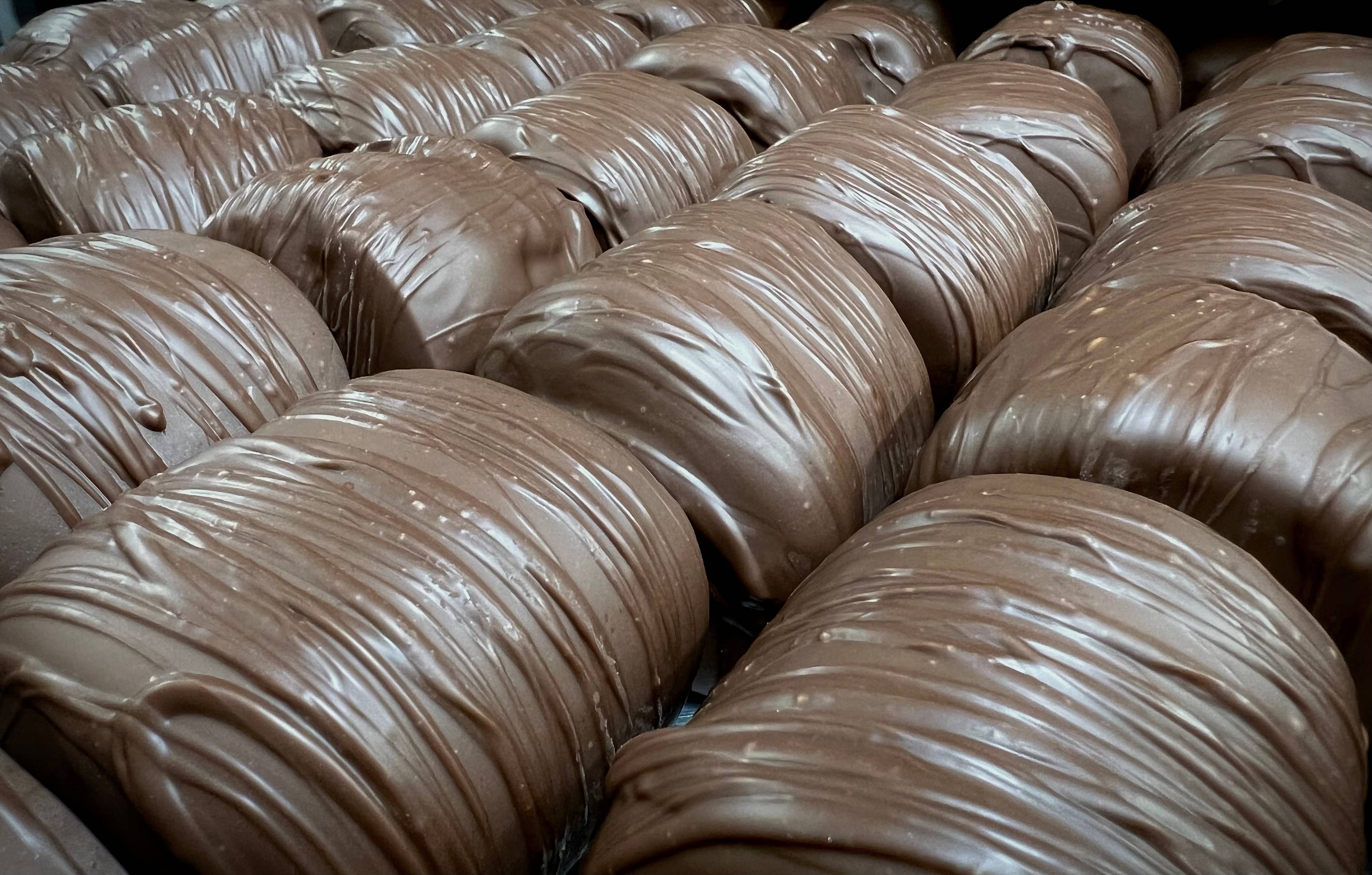Snack Pack Homemade GIANT Marshmallows w/Milk Chocolate 2PK