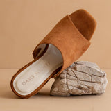 The Leona | Caramel Studded Platform Heel