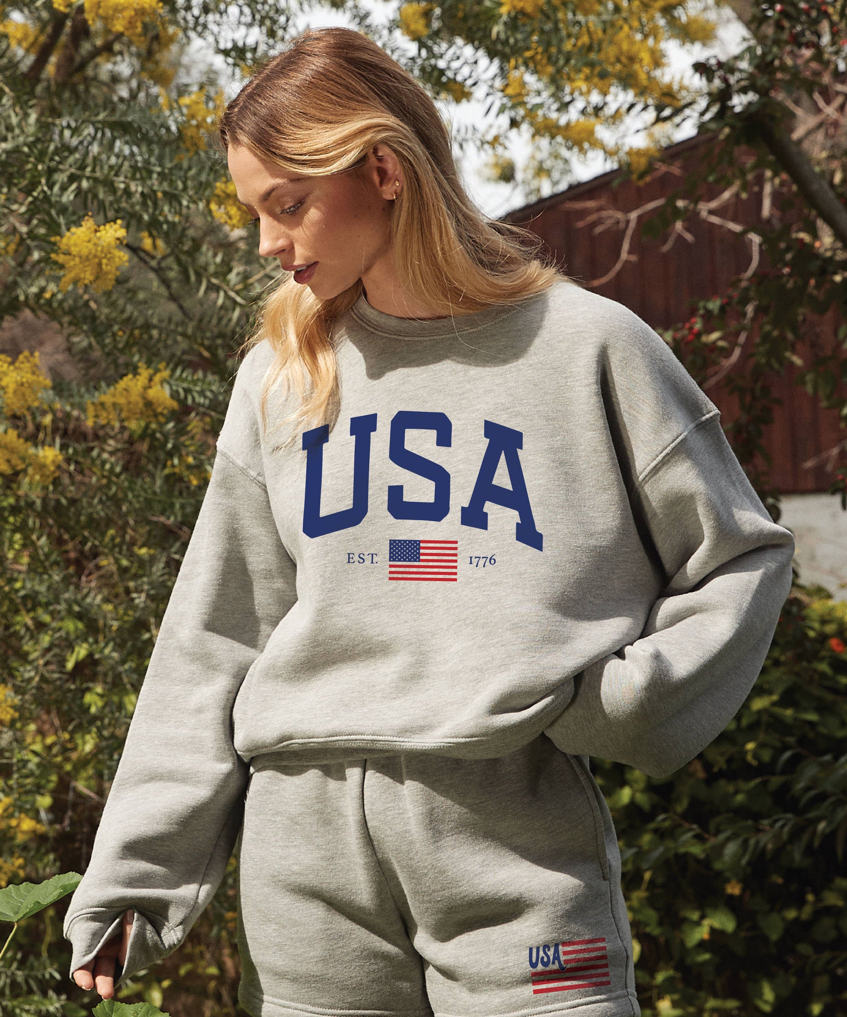"USA" Graphic Sweatshirt