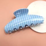 JUMBO STRIPE PLAID OVAL HAIR CLAW CLIPS | 40H1020