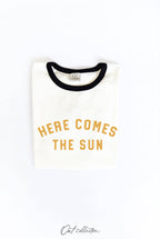 "HERE COMES THE SUN" Vintage T-shirt