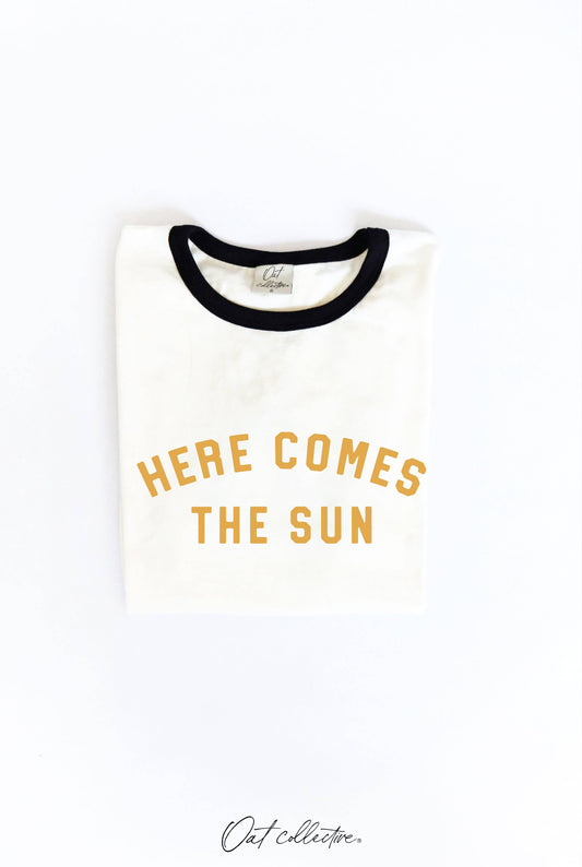 "HERE COMES THE SUN" Vintage T-shirt