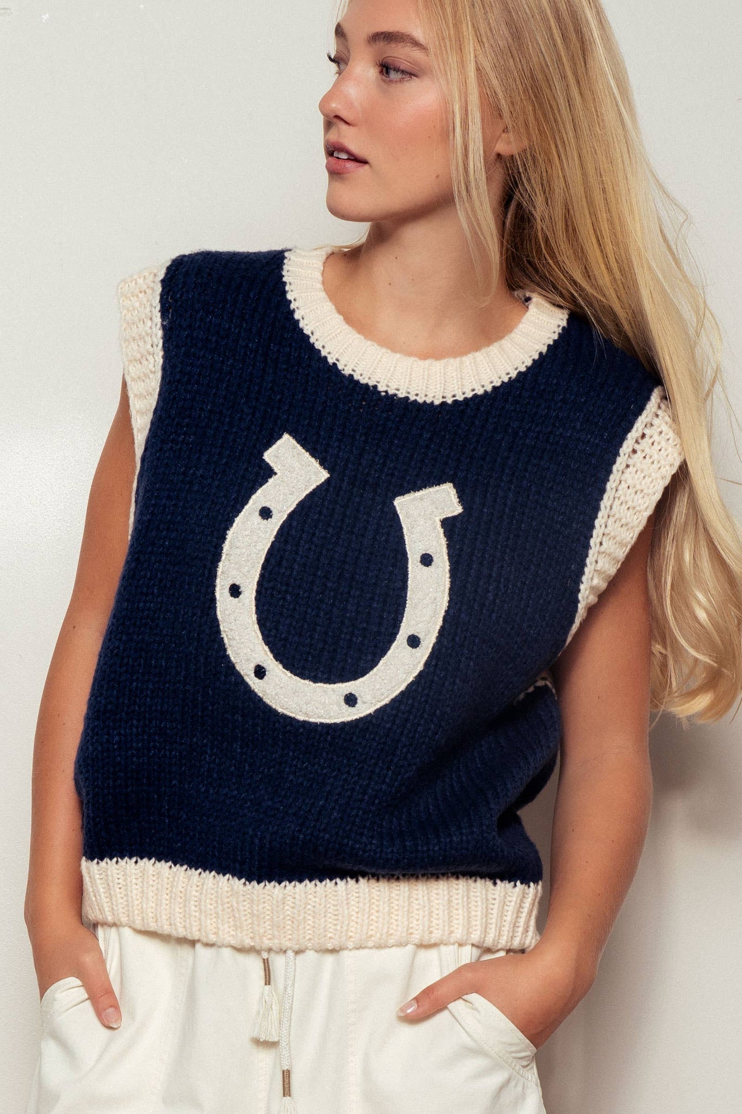 Horseshoe Knit Sweater Vest