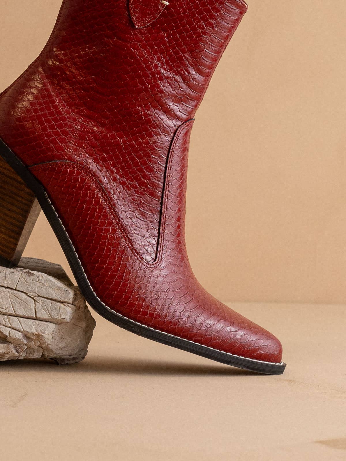 The Tara | Red Western Boots