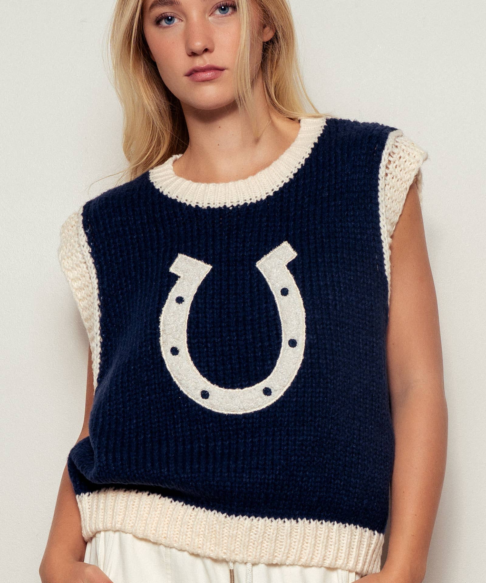Horseshoe Knit Sweater Vest