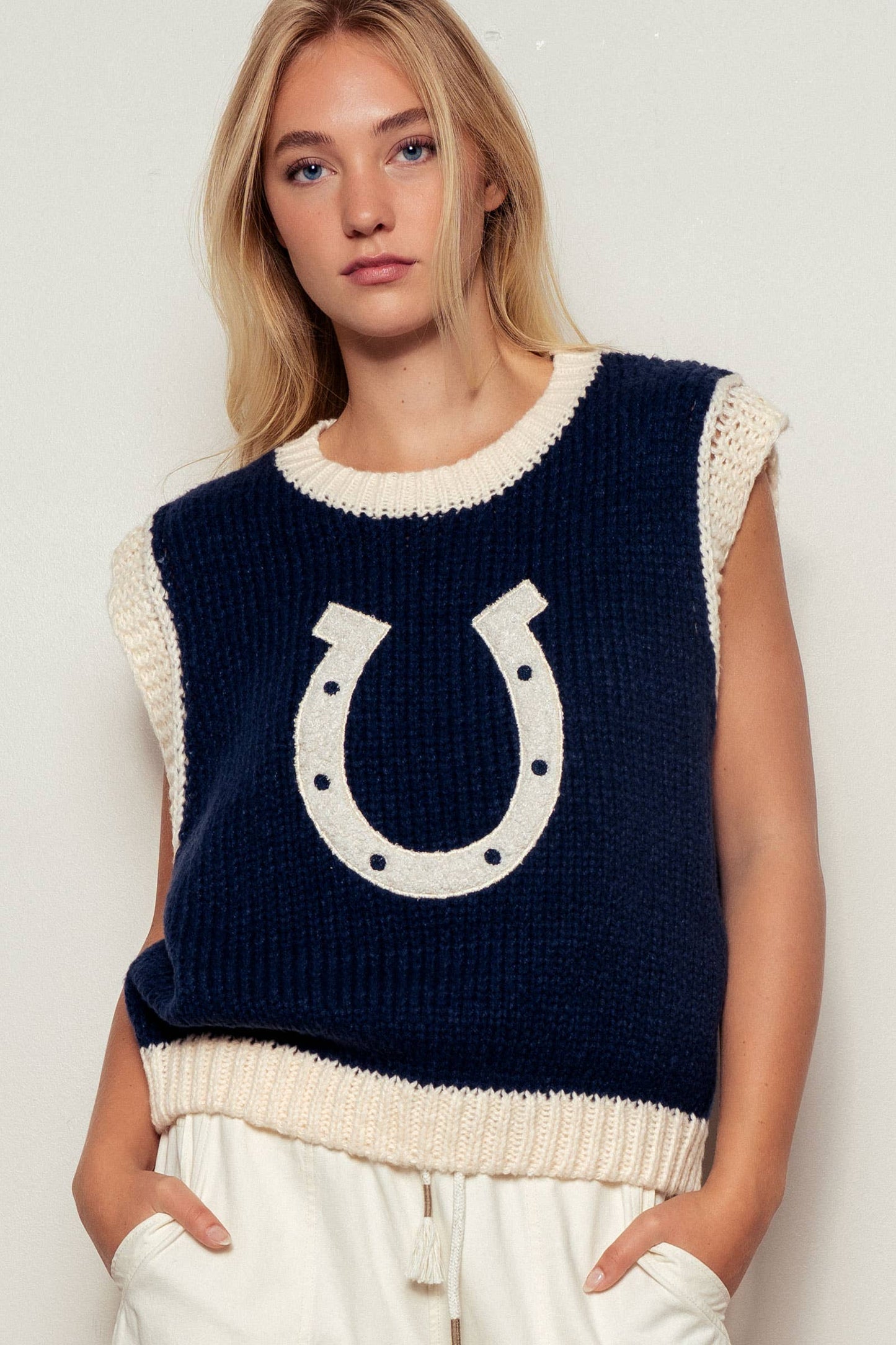 Horseshoe Knit Sweater Vest