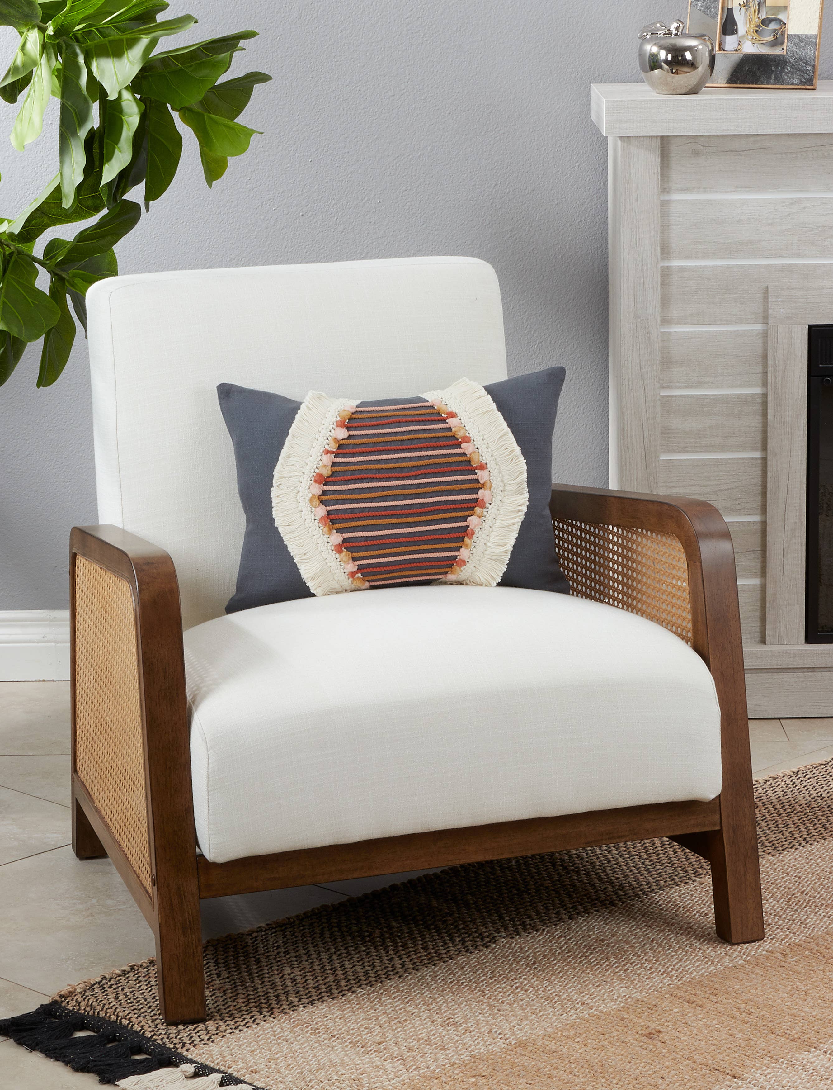 Throw Pillow With Fringe Lace Design