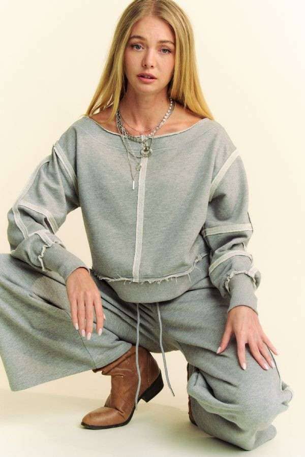 Raw Edge Outseam Sweatshirt