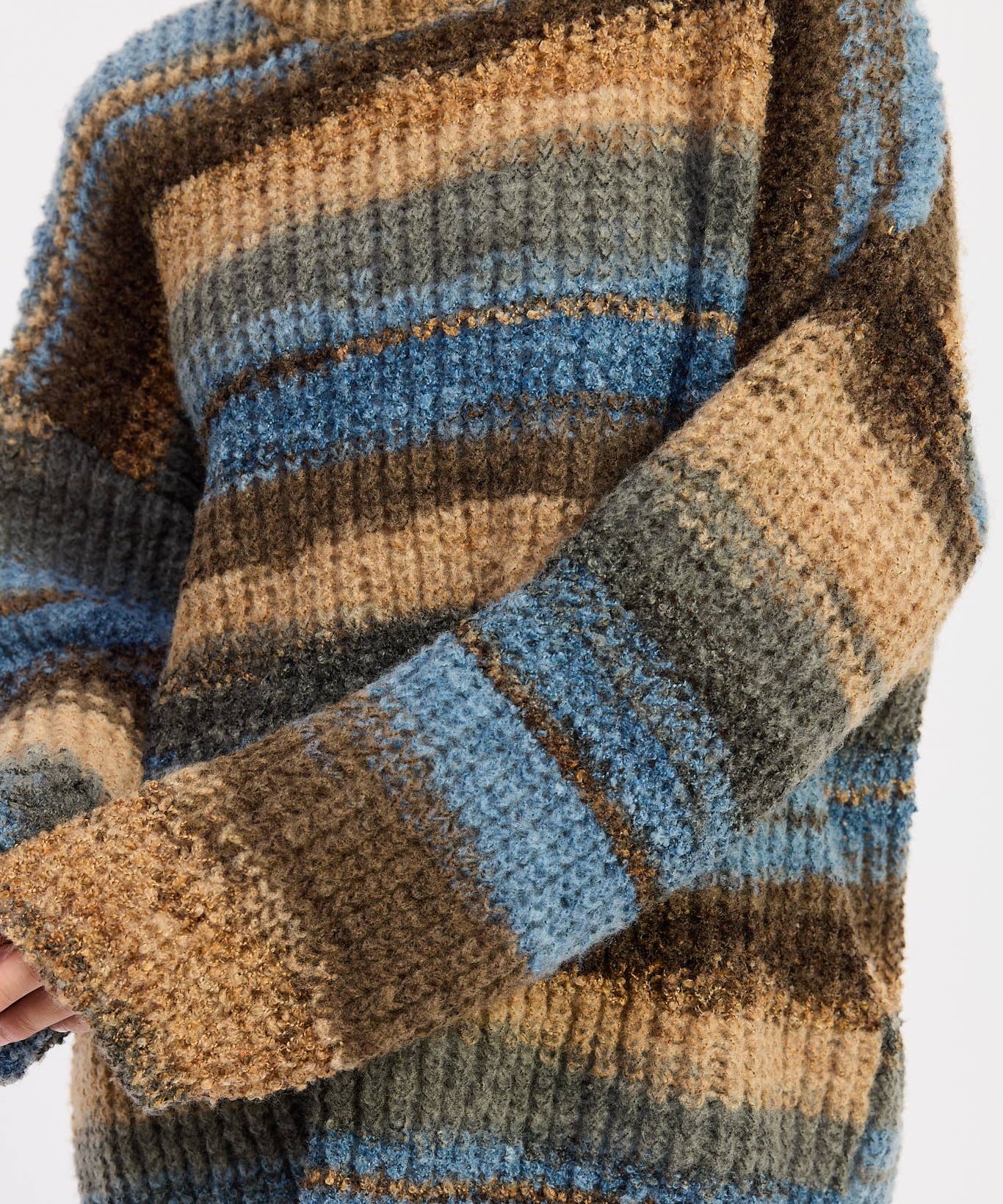 OVERSIZED KNIT STRIPED SWEATER