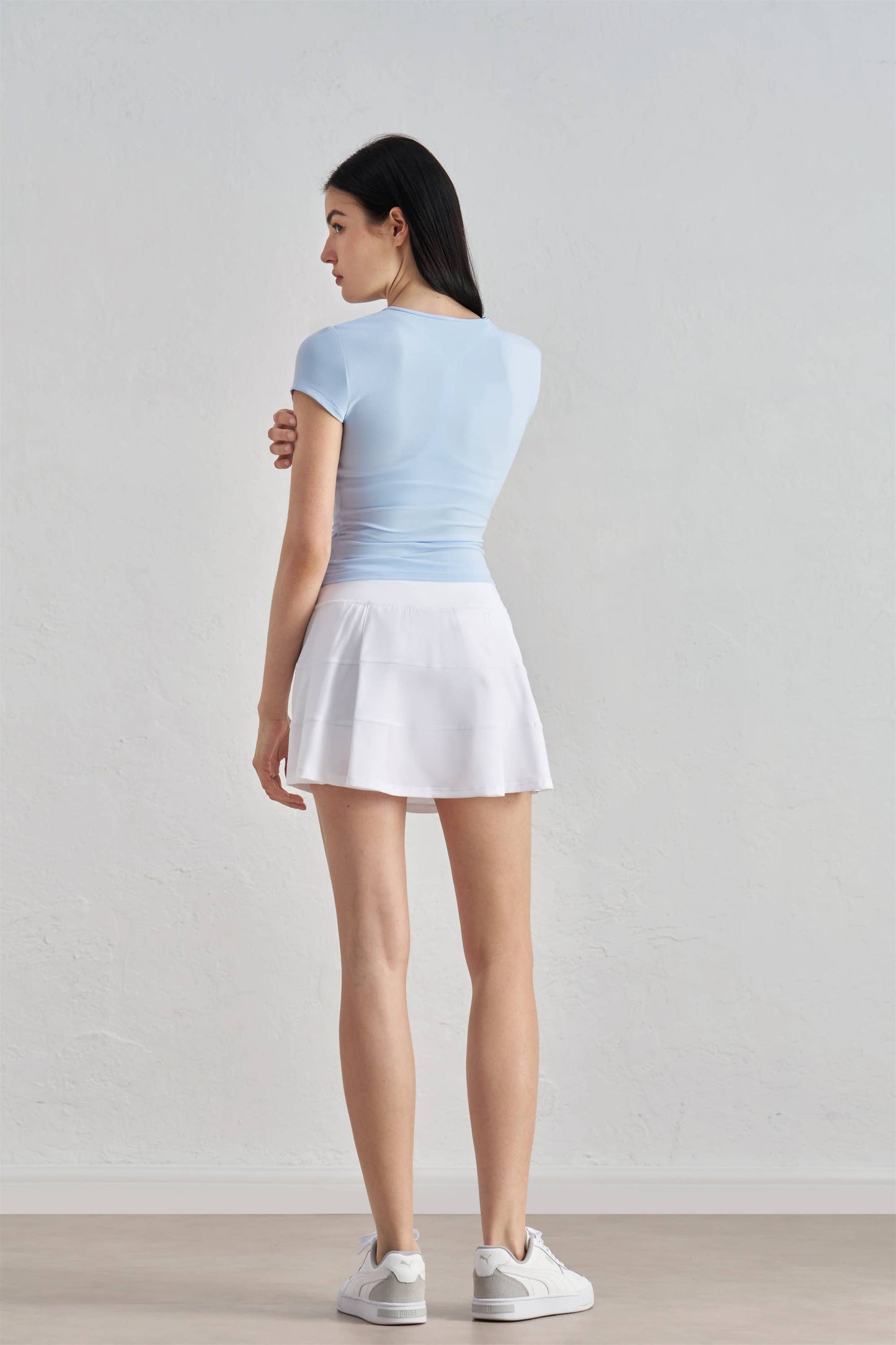 Sculpting Crew Neck Active Top