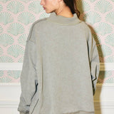 IT2594-3 | Vintage Wash Print Oversized Sweatshirt