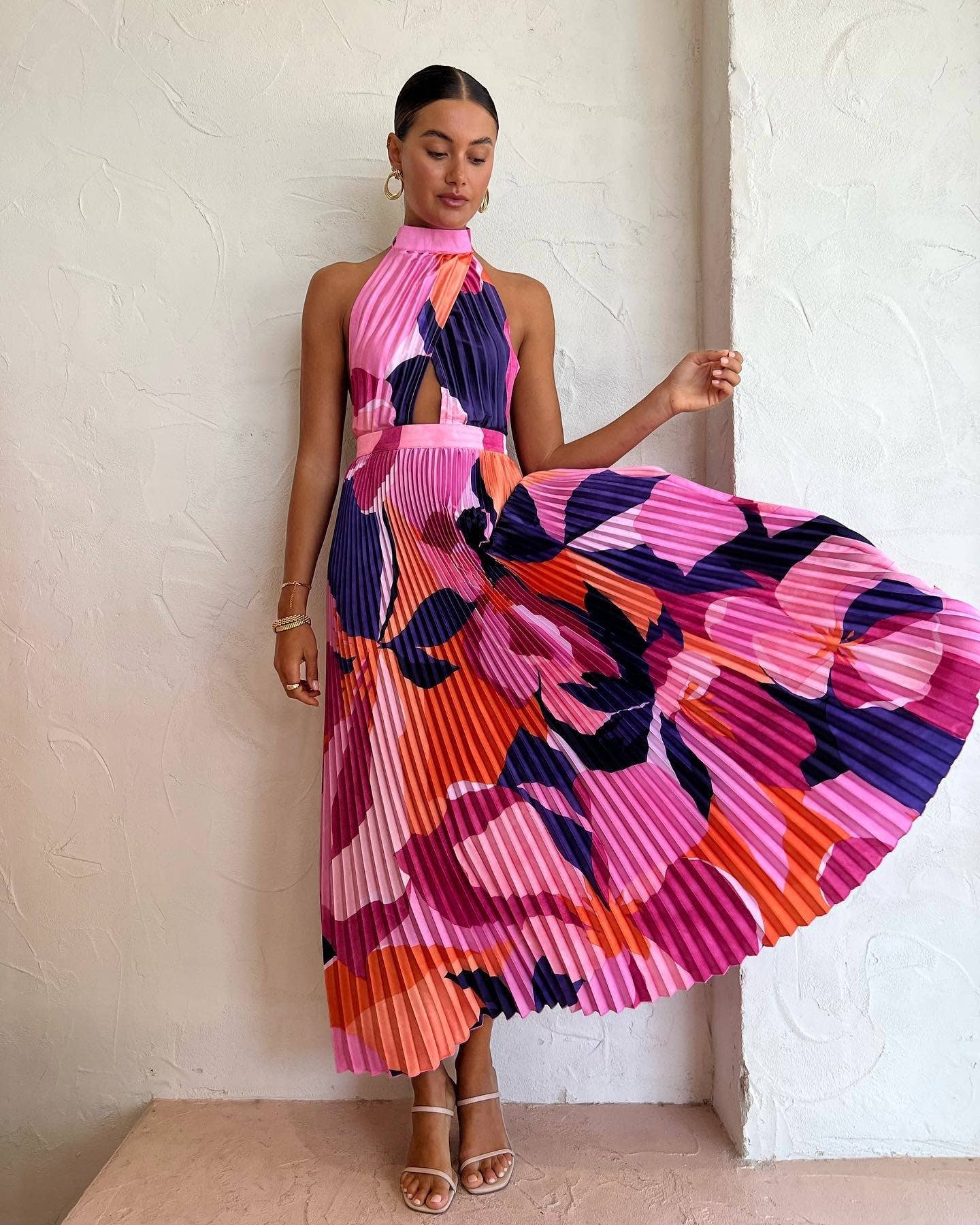 Halter Neck Pleated Dress
