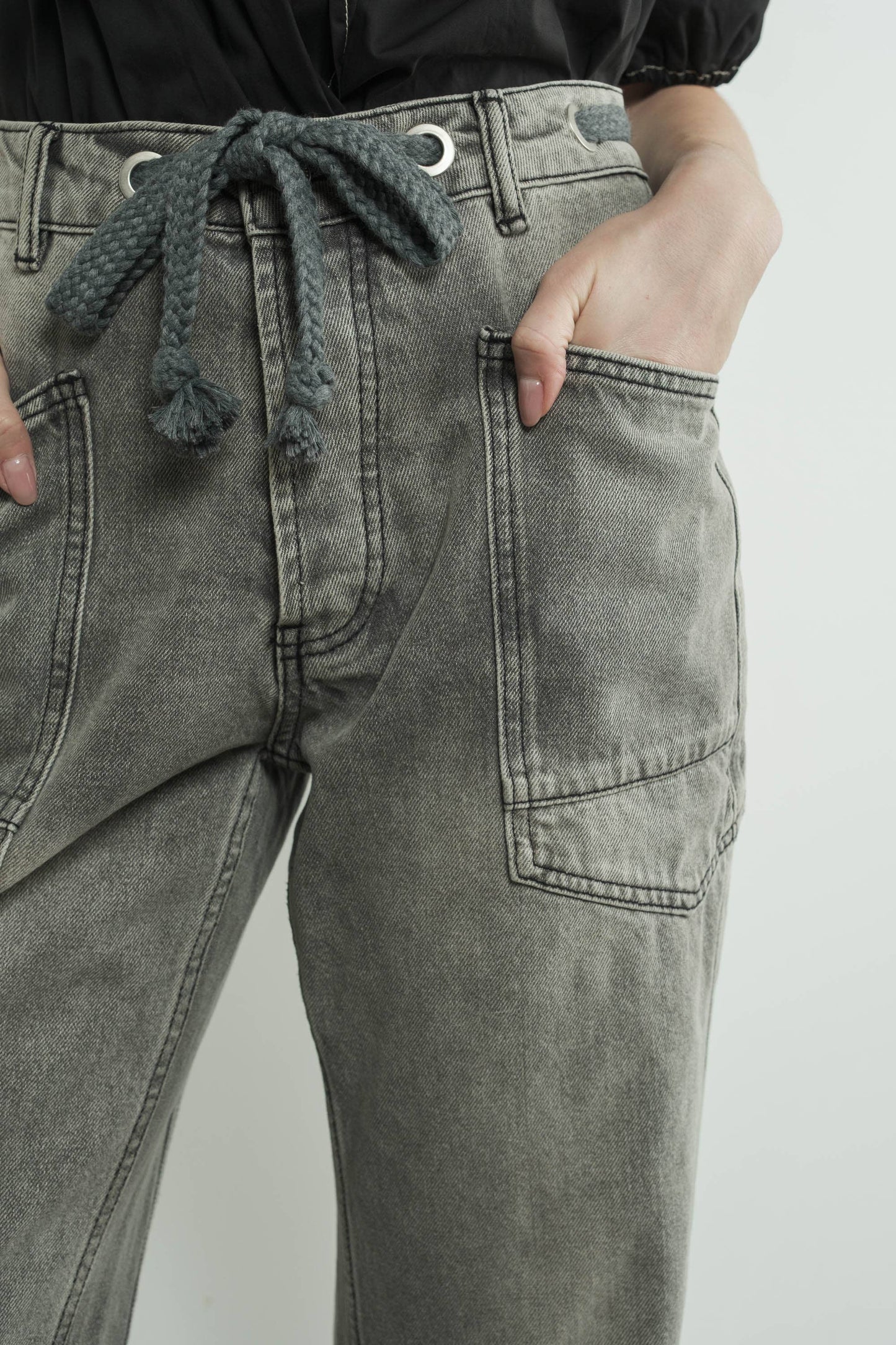 Barrel Denim Pants w/ Drawstring Waist