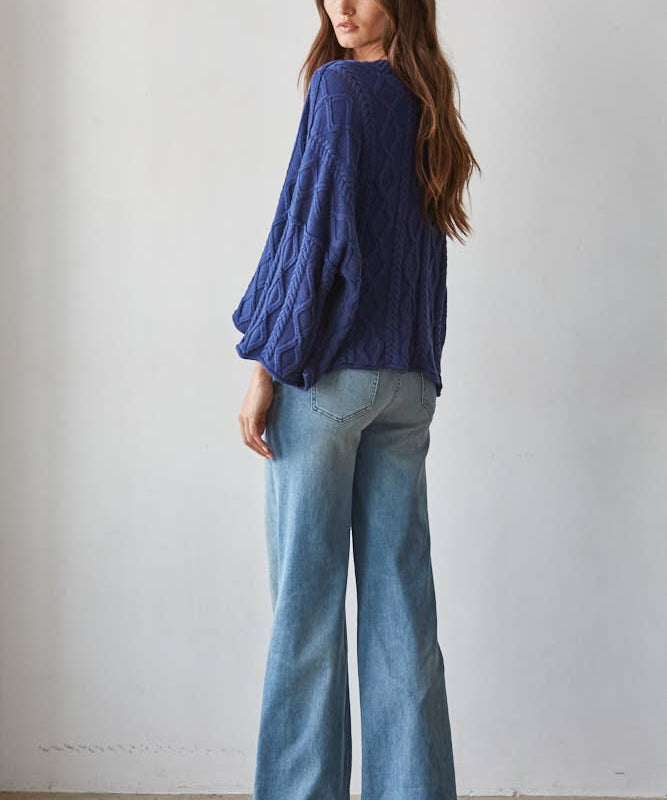 Quarter Sleeve Loose Cable Knit Sweater