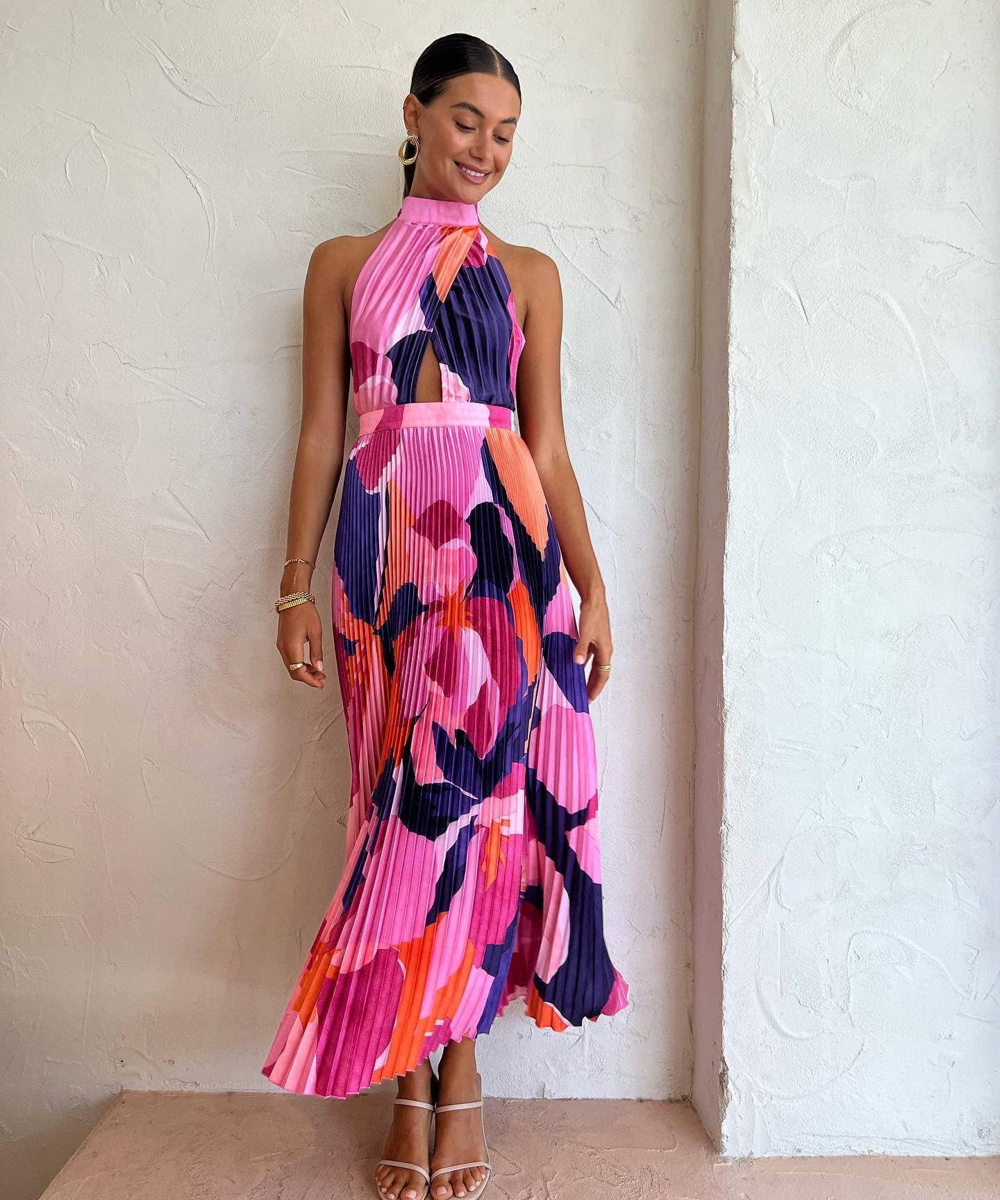 Halter Neck Pleated Dress
