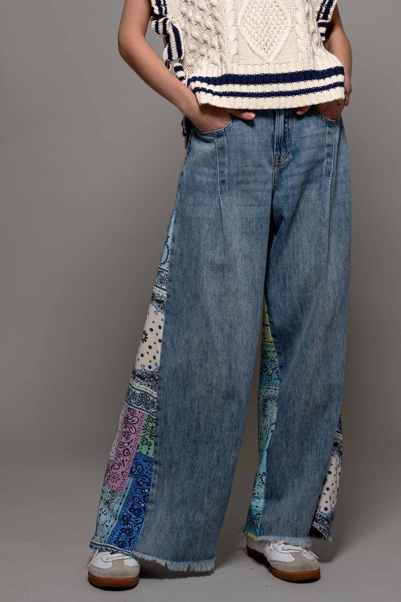 Paisley Bandana Print Wide-Leg Denim Jeans