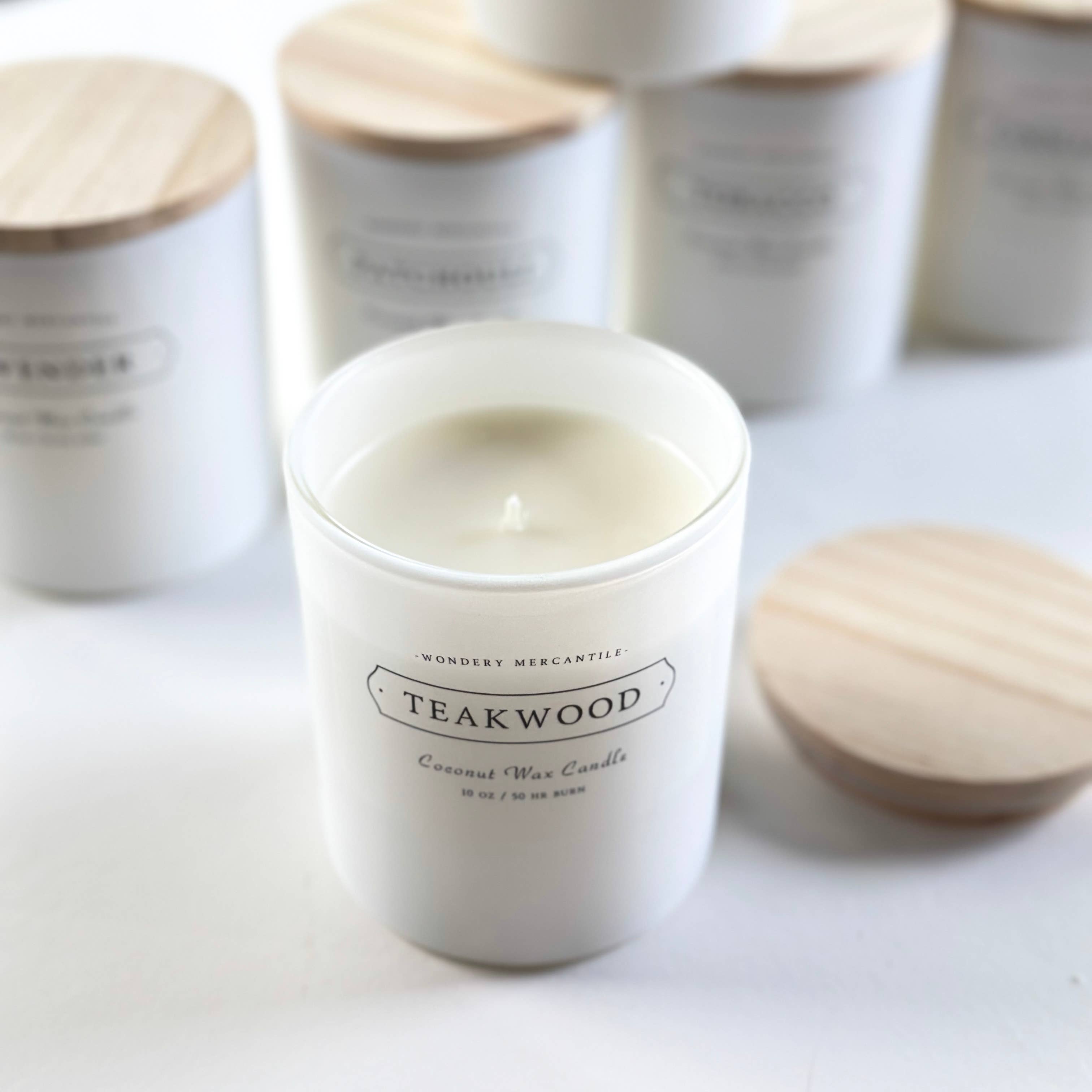 Teakwood Coconut Wax Candle | Tobacco, Santal, Ginger