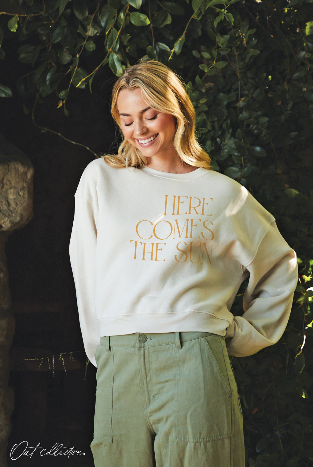 "HERE COMES THE SUN" Graphic Sweatshirt