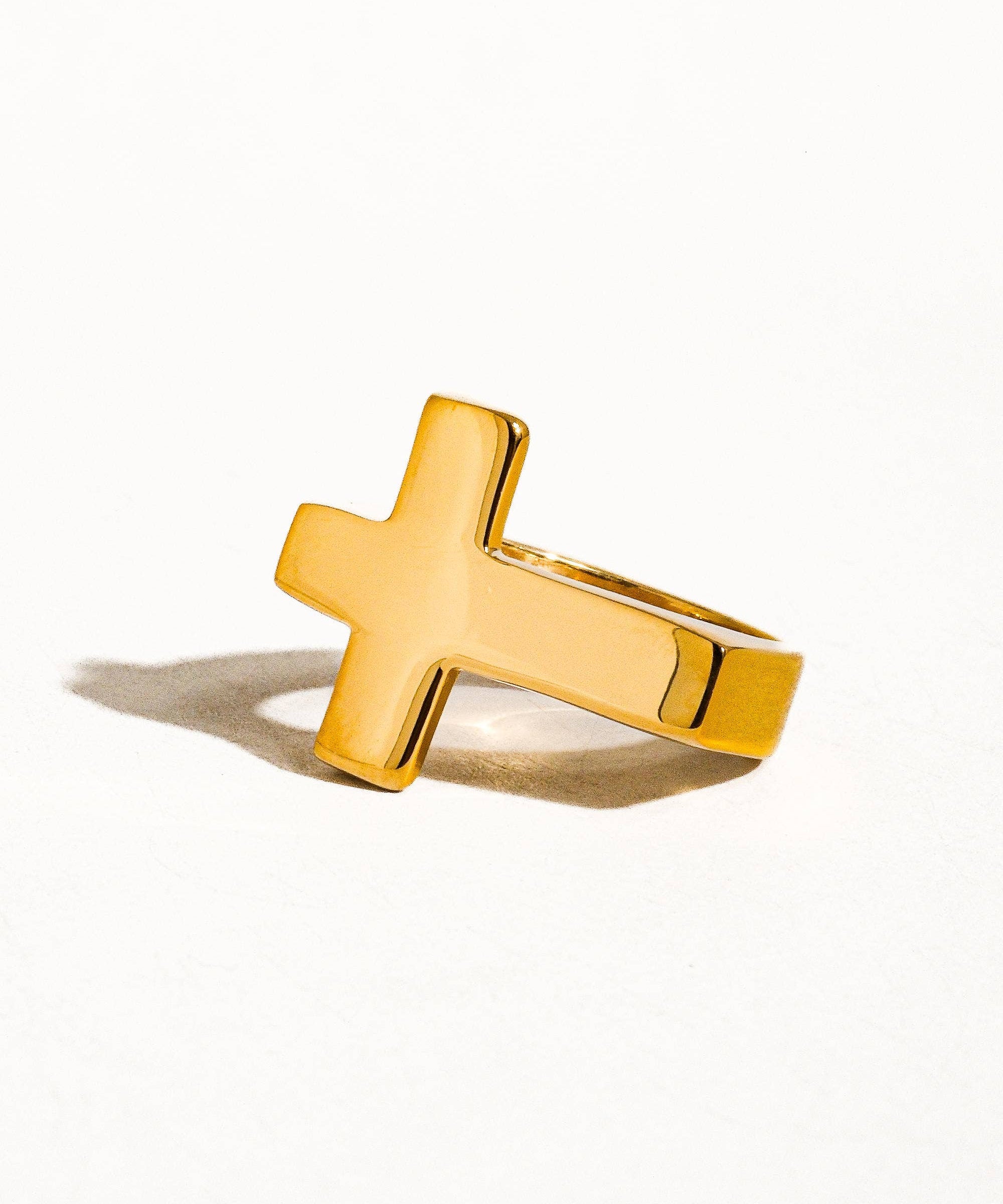 Truth 18K Gold Non-Tarnish Cross Ring